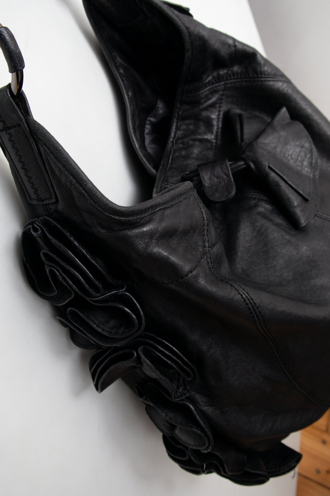 #180 Shoulder Bag Black | c. 206 | Size