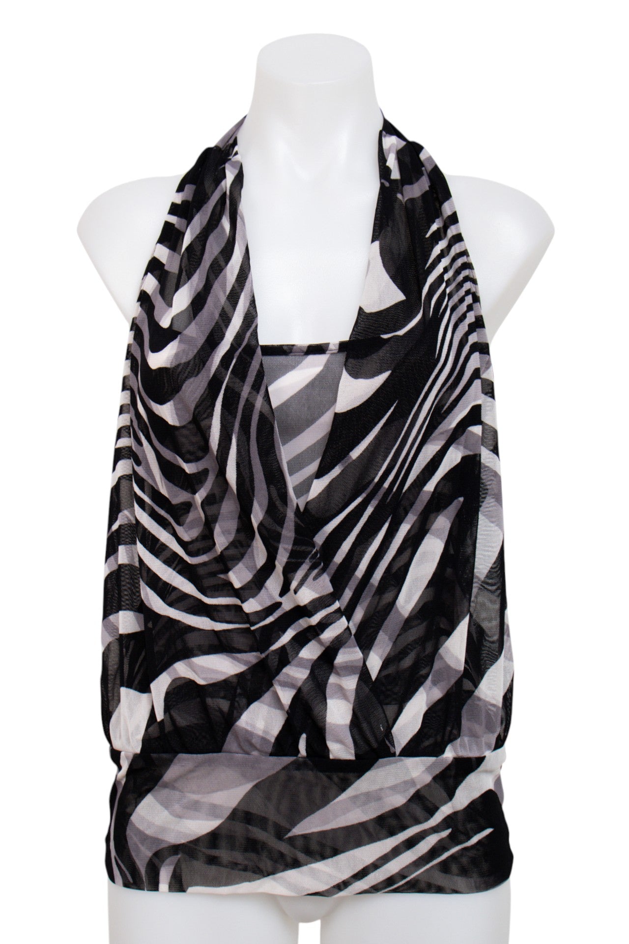 #117 Xoxo Halter Top Black | c. 206 | Size 8