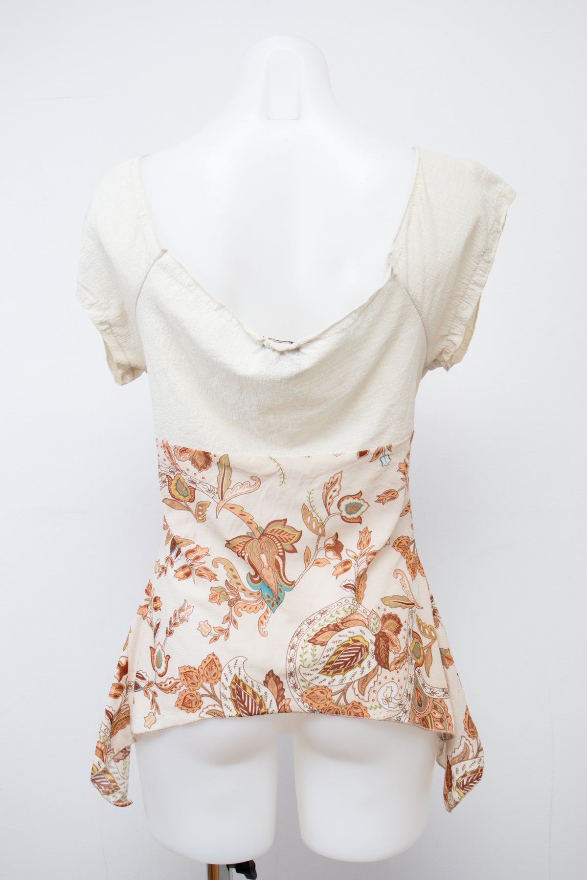 #053 De Coden Camisole Top White | c. 207 | Size 8
