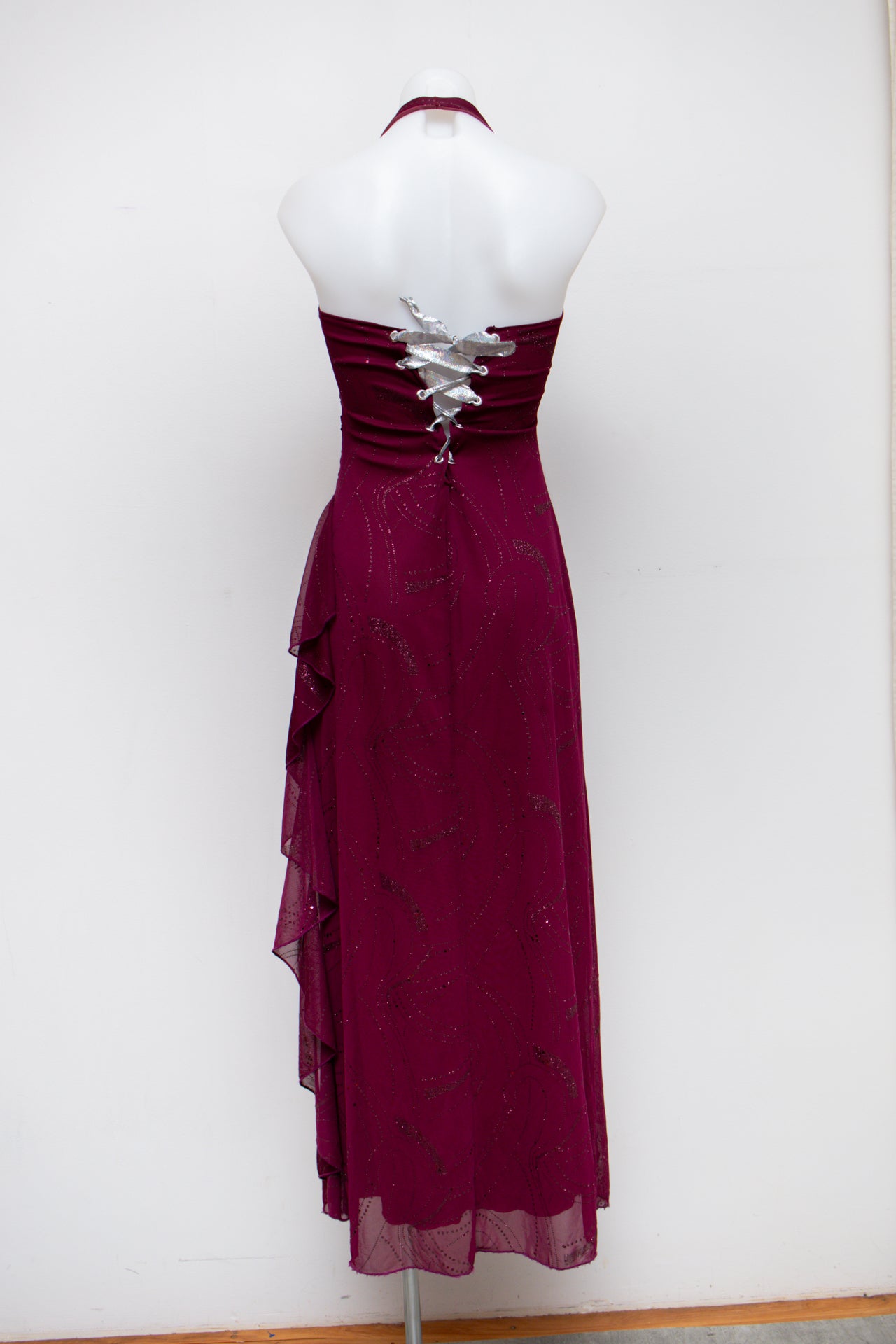 #108 Dress Red | c. 193 | Size 8