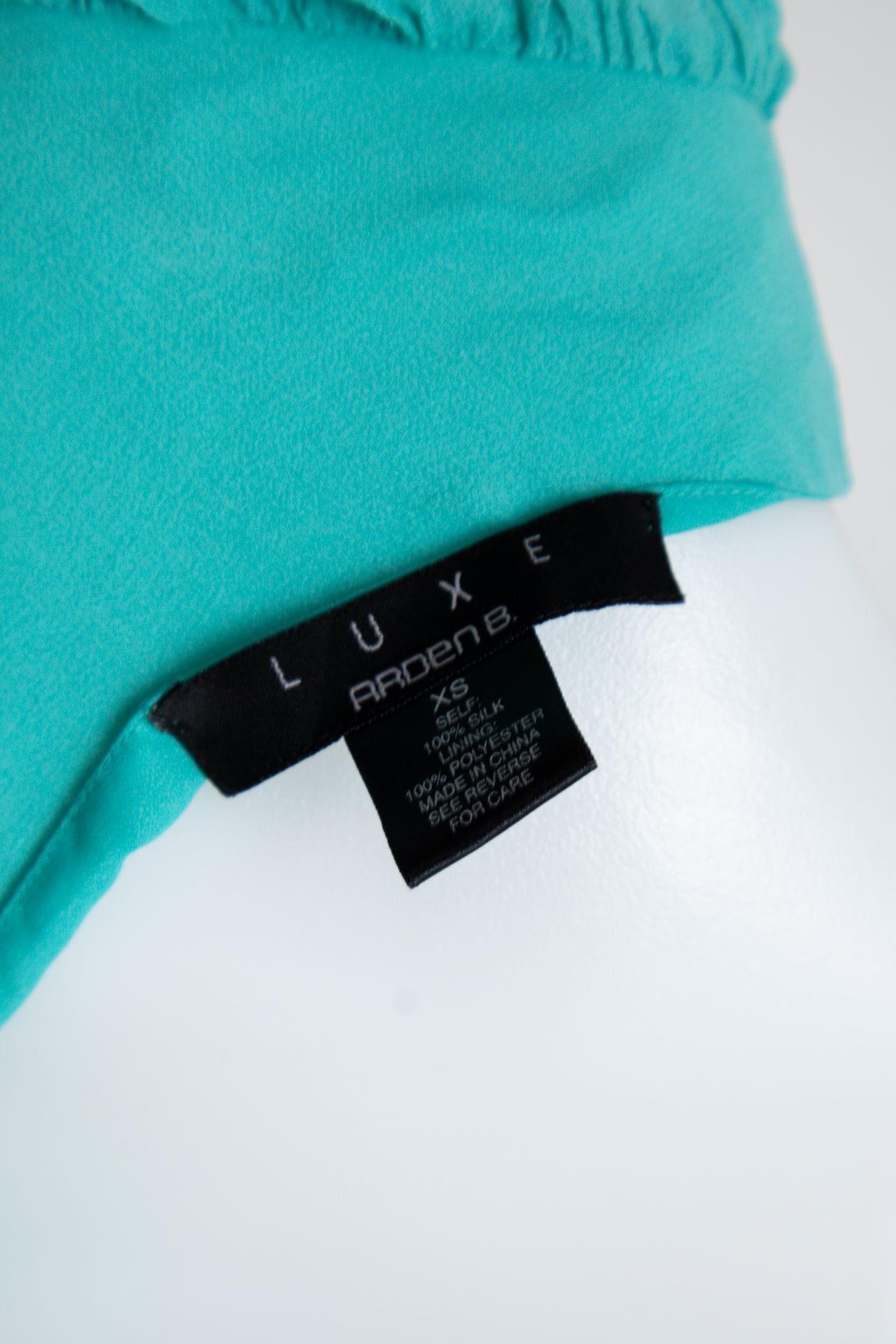 #84 Luxe Arden B. Camisole Top Green | c. 197 | Size 6
