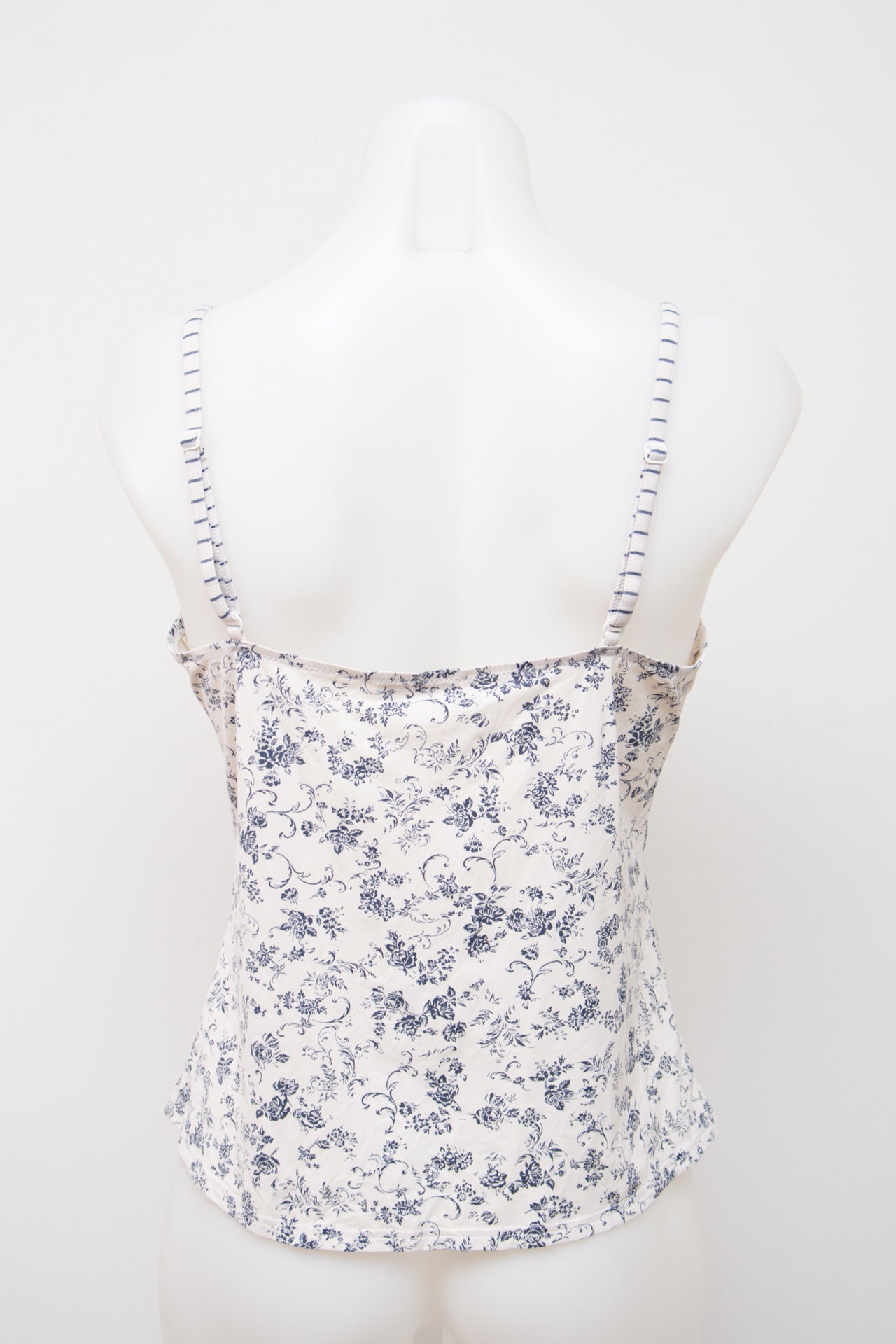 #025 Elam Cami Top White | c. 202 | Size 10/12