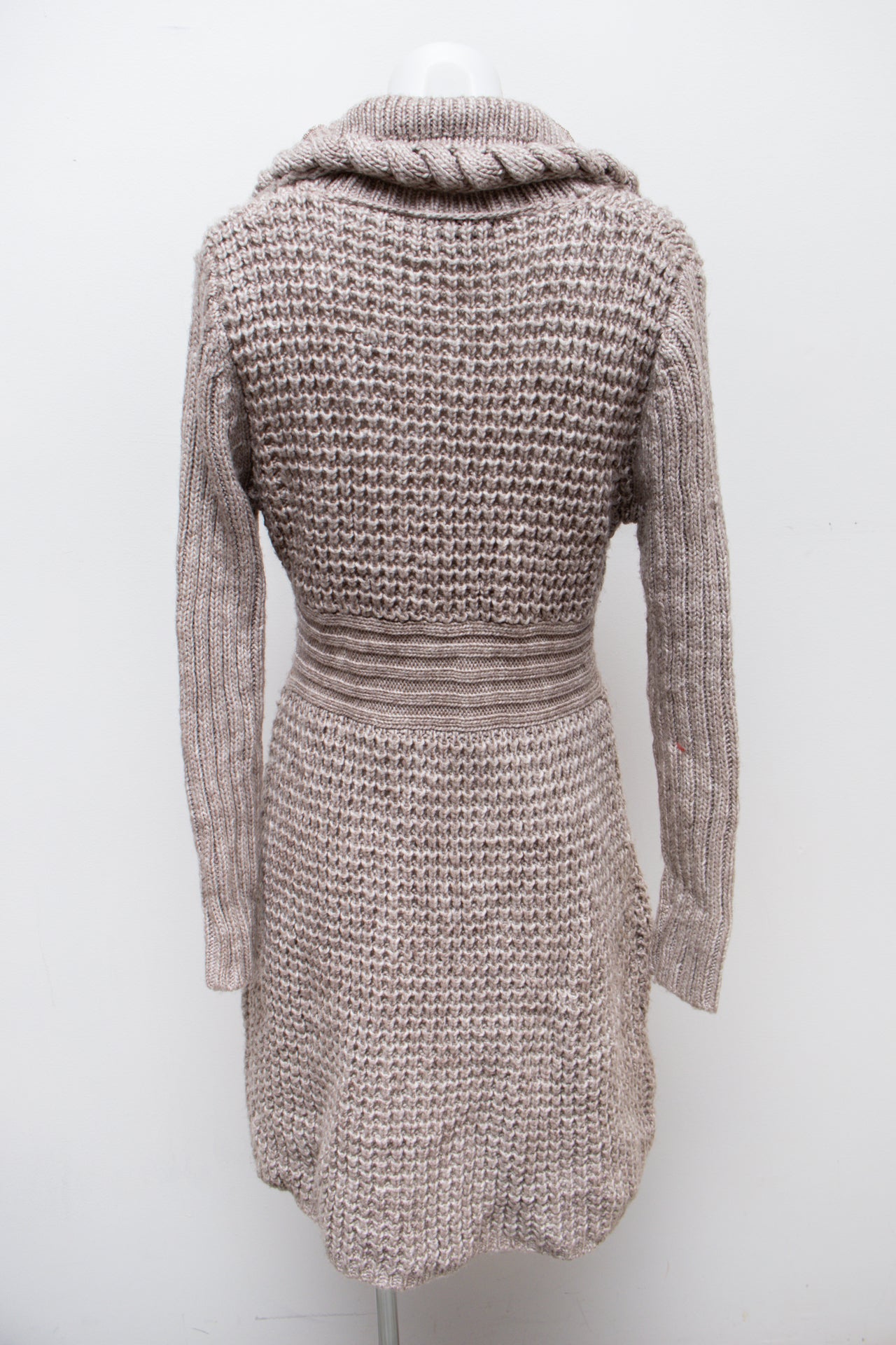 #115 Collection Dressbarn Dress Beige | c. 192 | Size 8/10