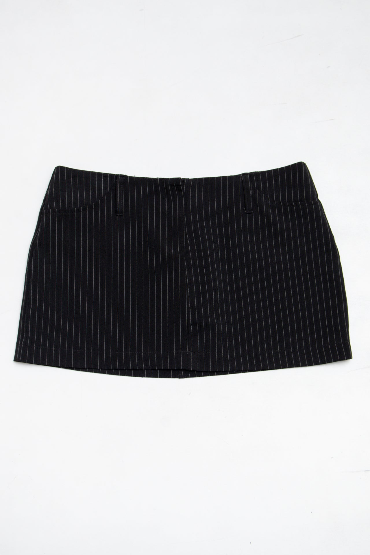 #193 Taunt Skirt Black | c. 197 | Size 8