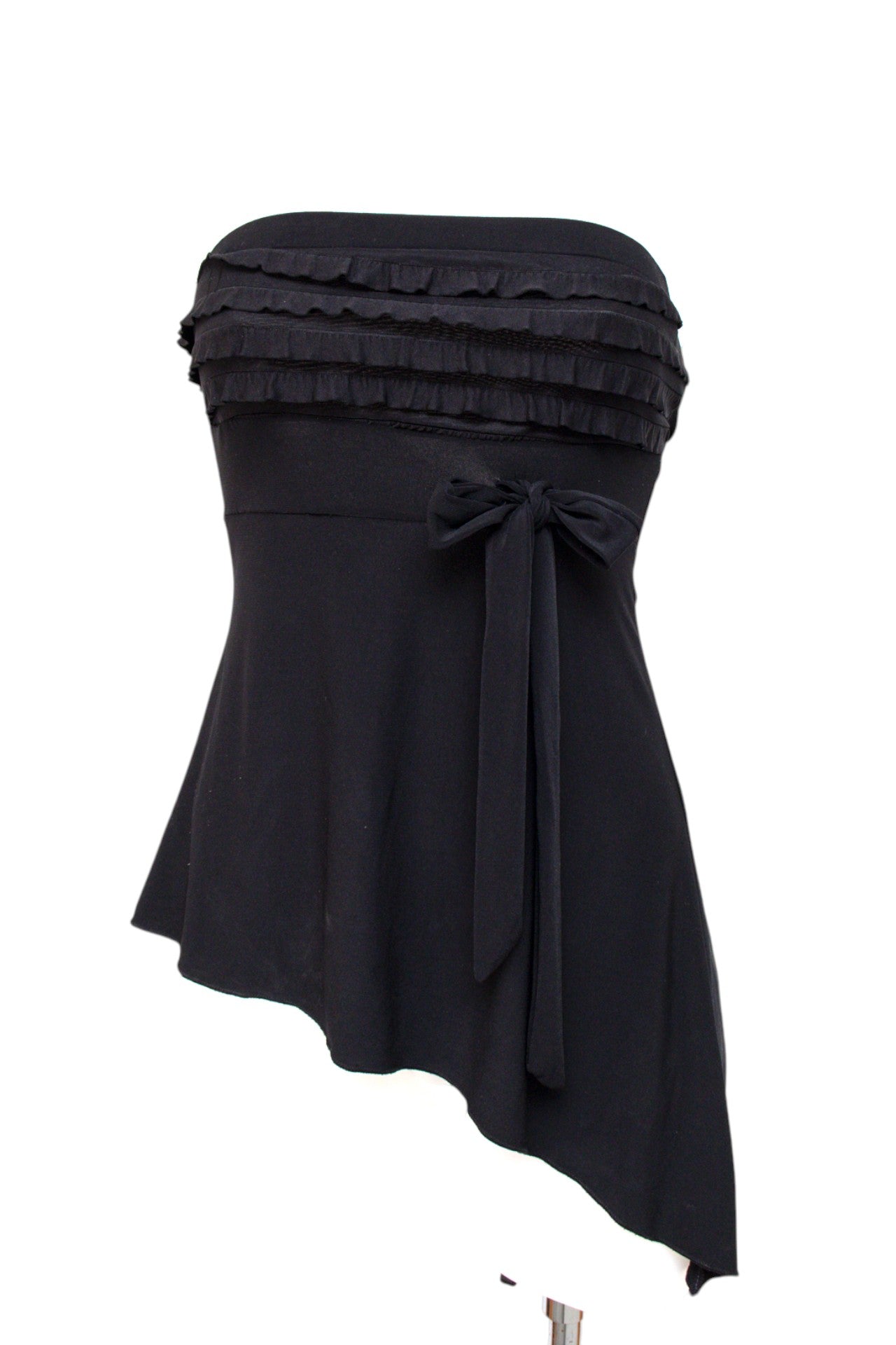 #003 One Heart Mini Skirt Black | c. 200 | Size 6