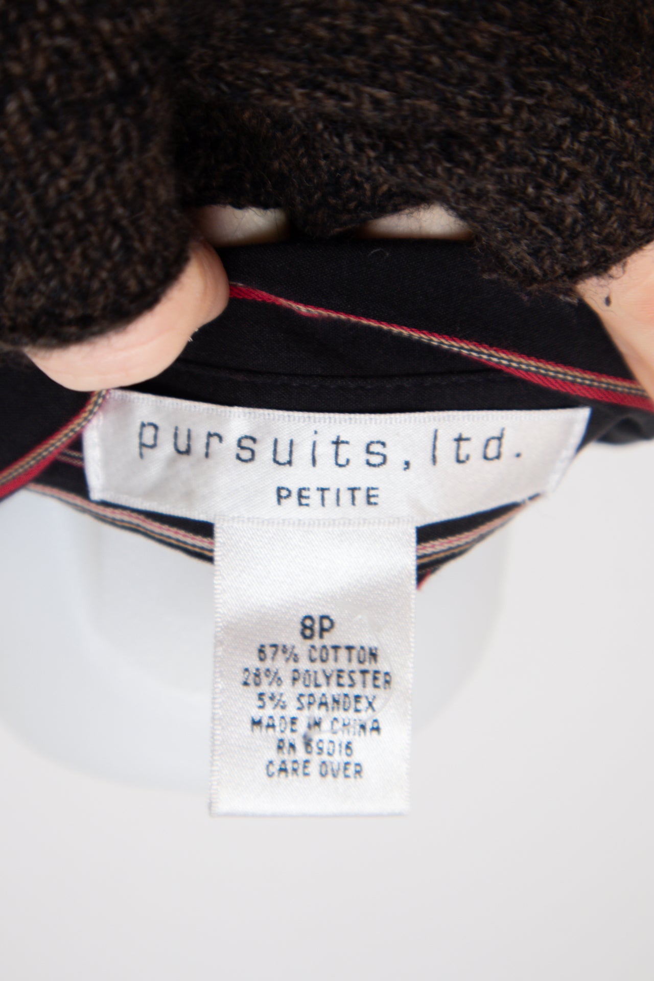 #060 Pursuits Ltd. T-shirt Black | c. | Size 8