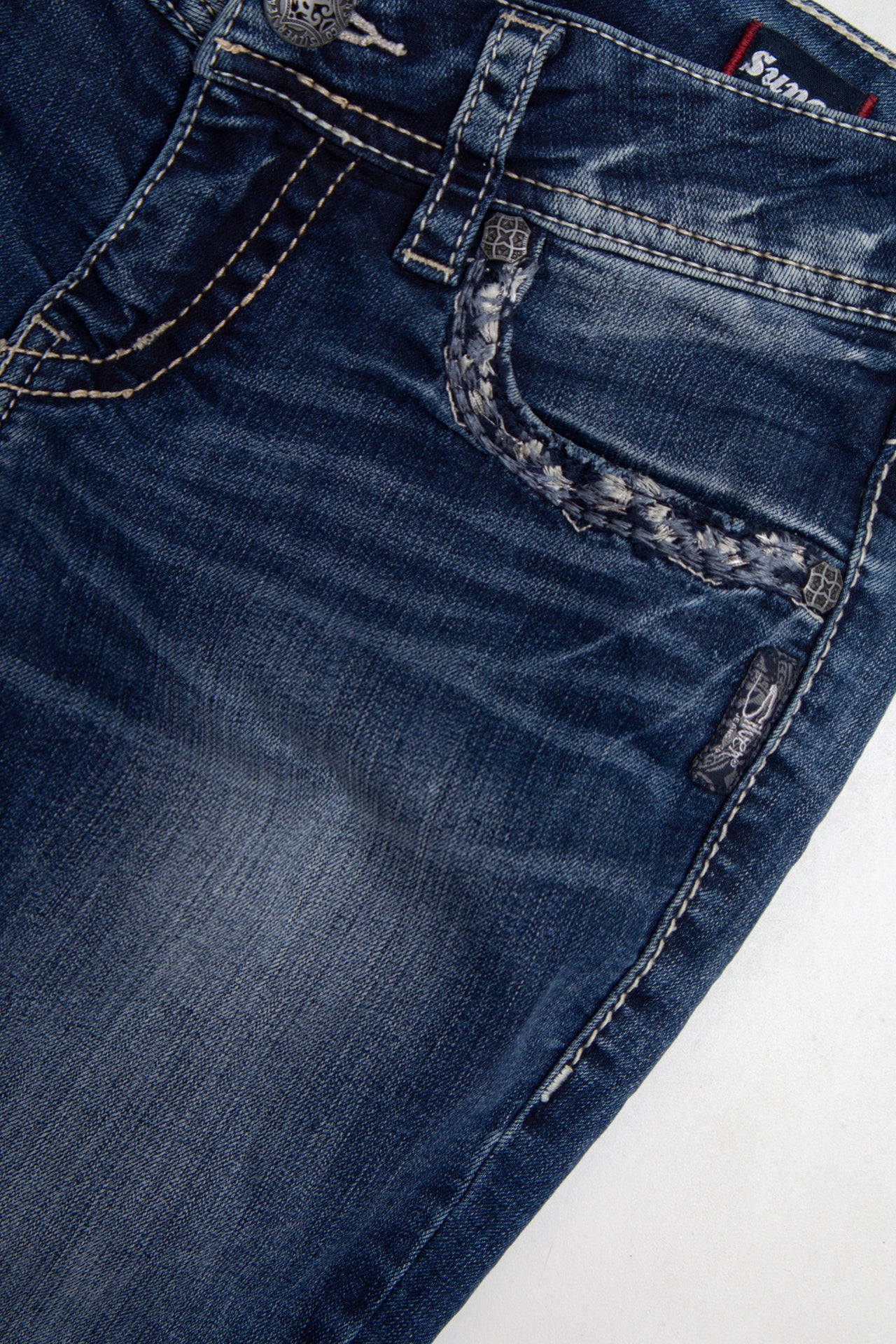 #104 Silver Jeans Co. Jeans Blue | c. 211 | Size 6