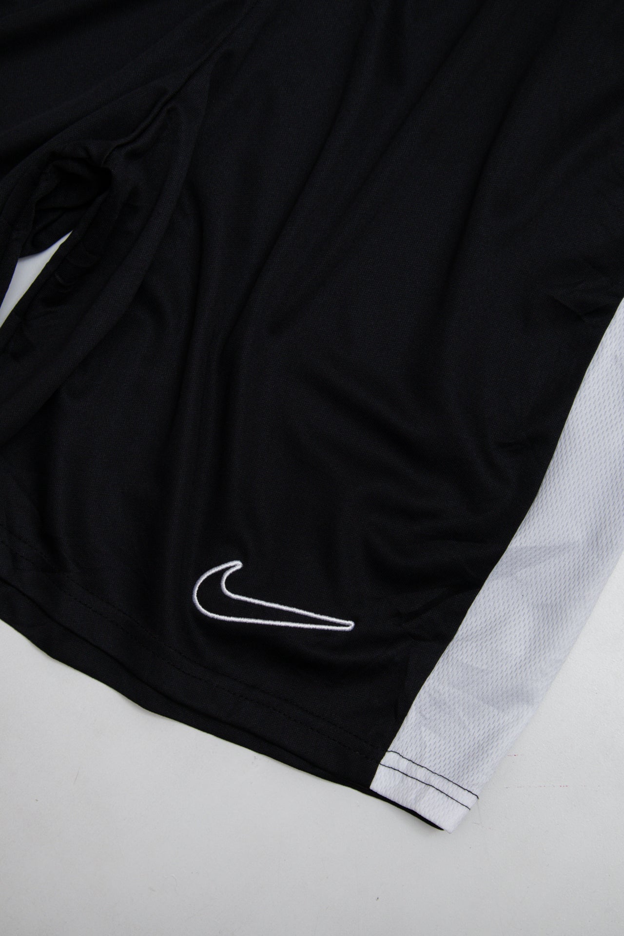 #121 Nike Shorts Black | c. 196 | Size 6