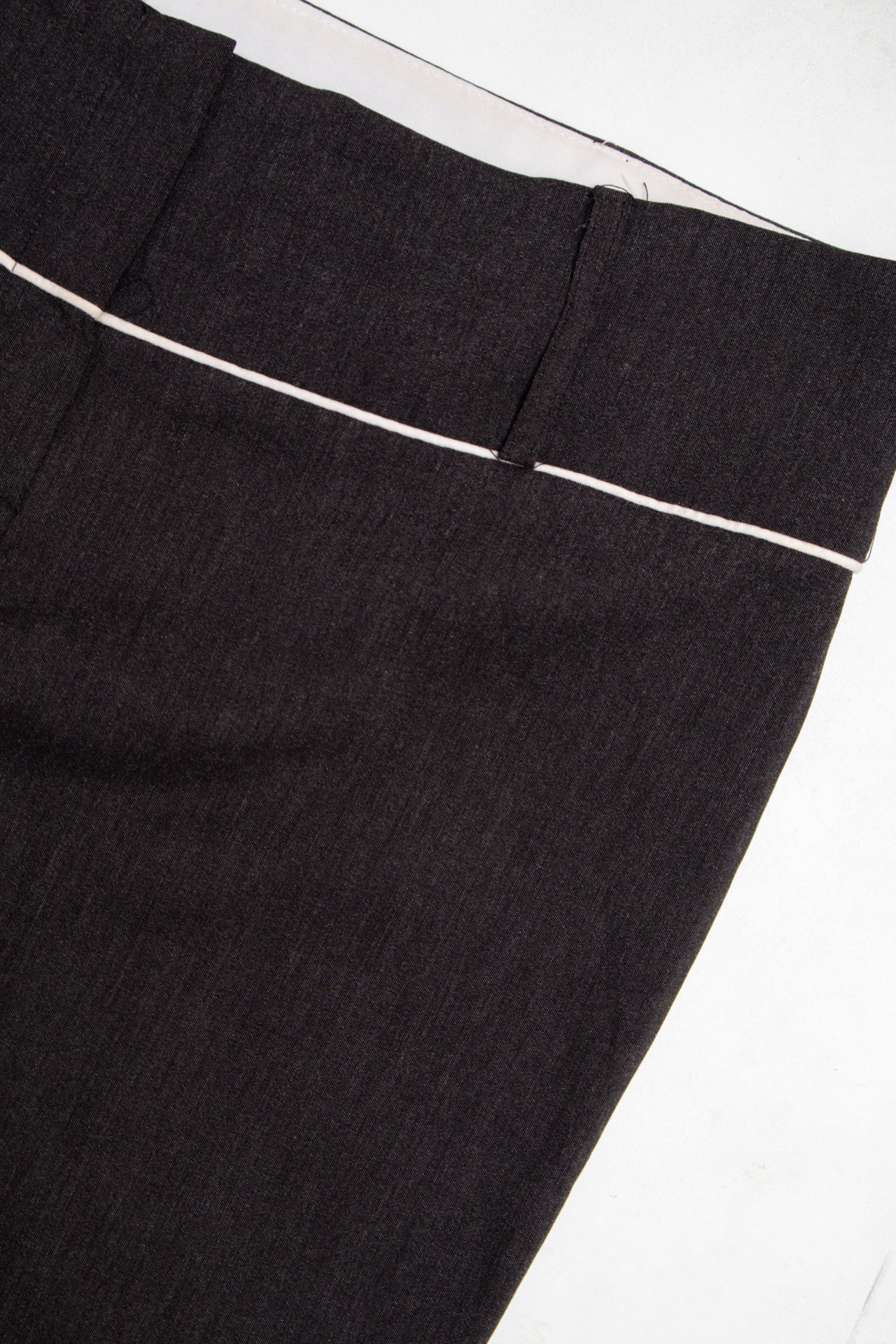 #148 Spring Spirit Pants Black | c. 204 | Size 12
