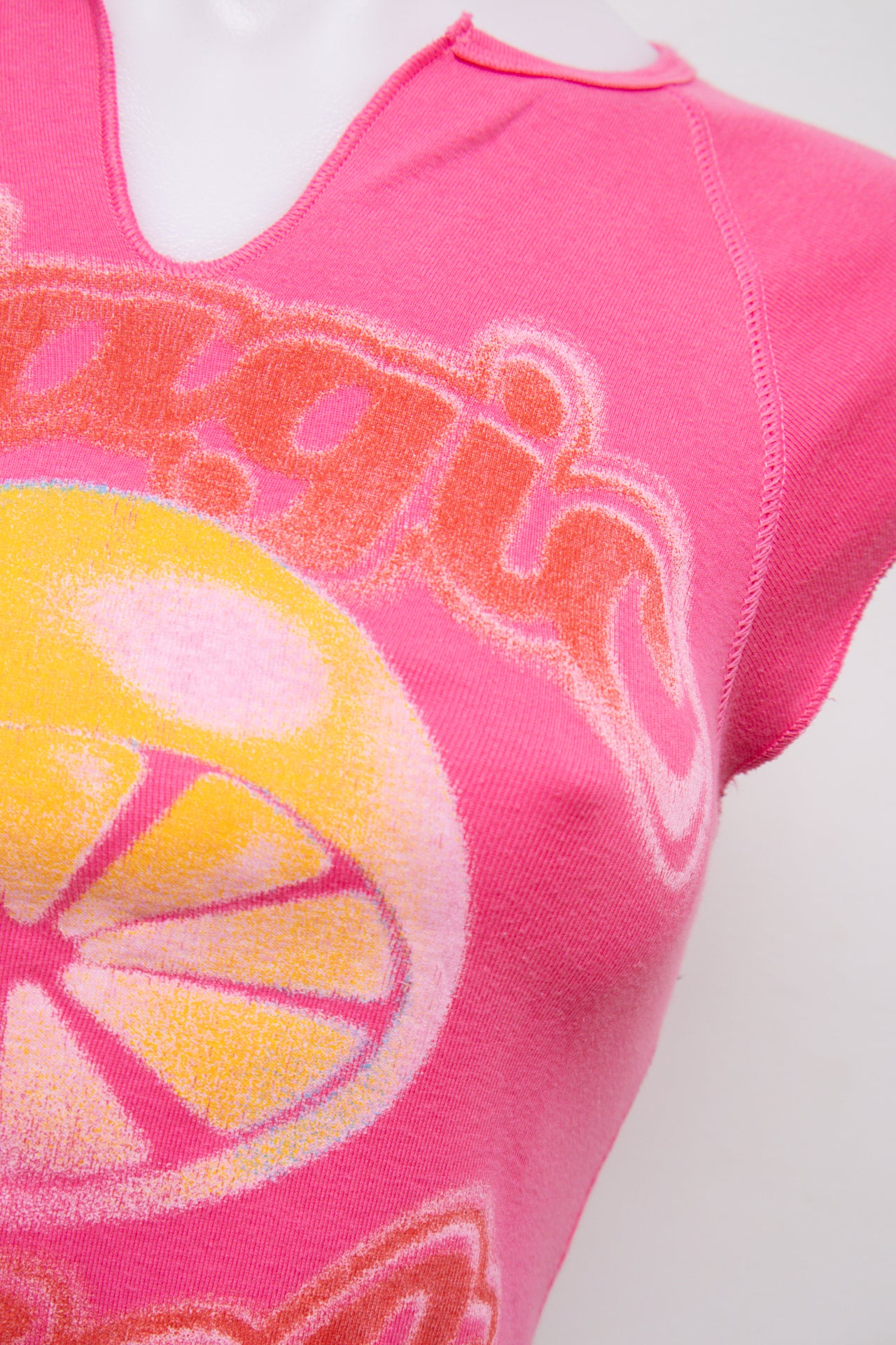 #207 United Colors Of Benetton T-shirt Pink | c. 203 | Size 6