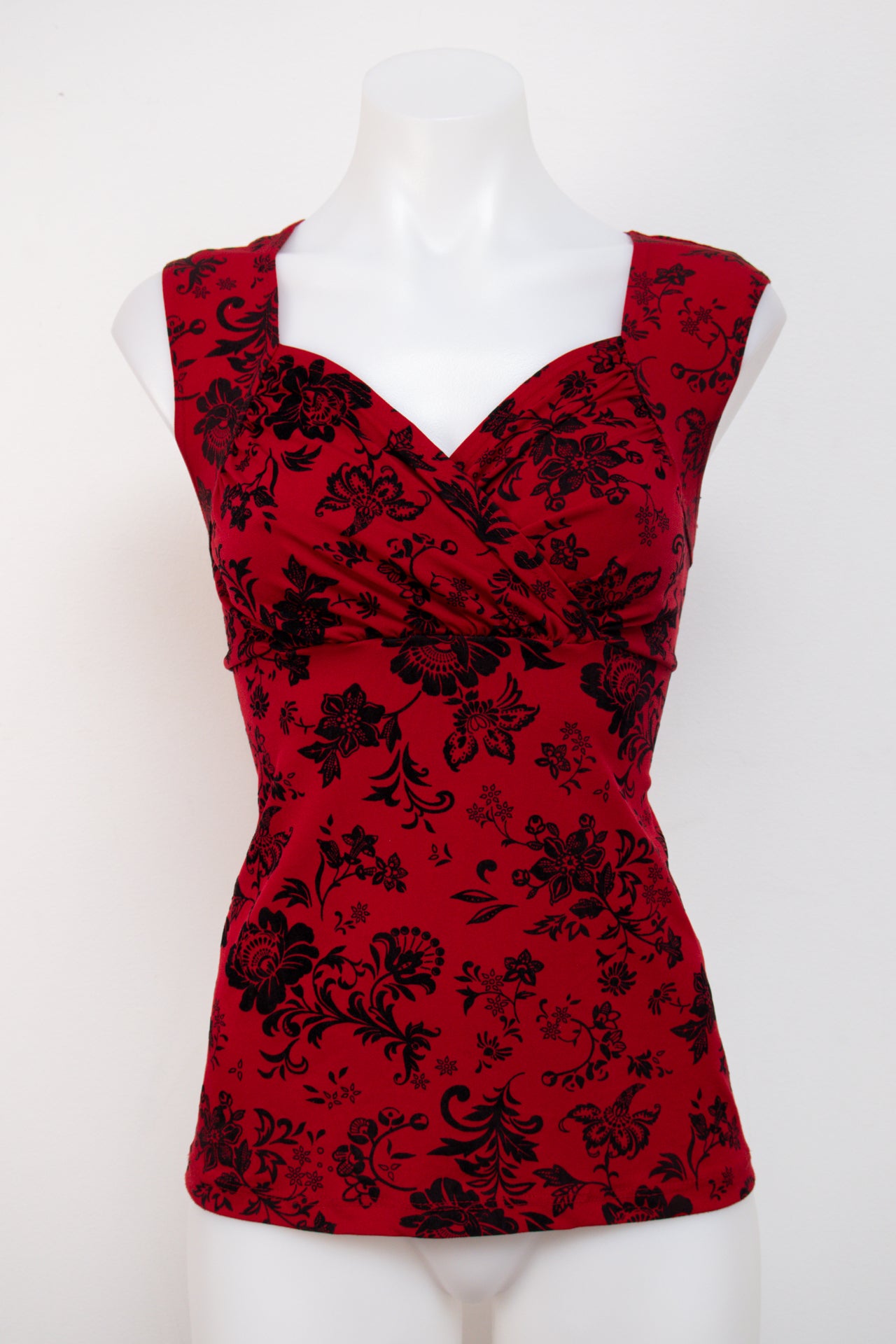 #089 JKlA California Tank Top Red | c. | Size 10