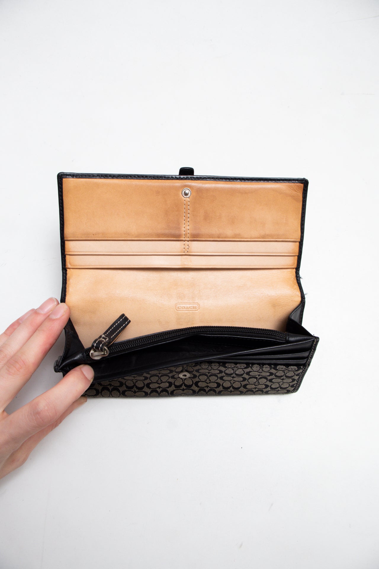 # Coach Wallet Brown | c. 205 | Size