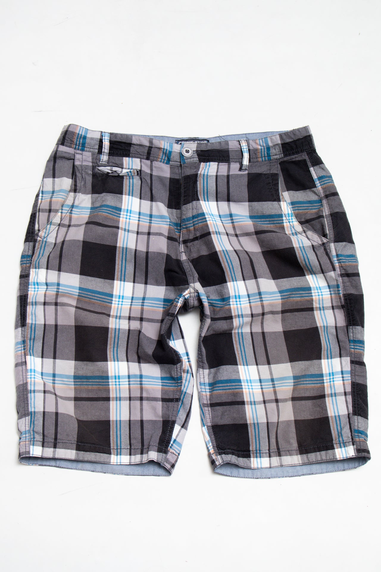 #134 Point Zero Shorts Gray | c. 183 | Size 12