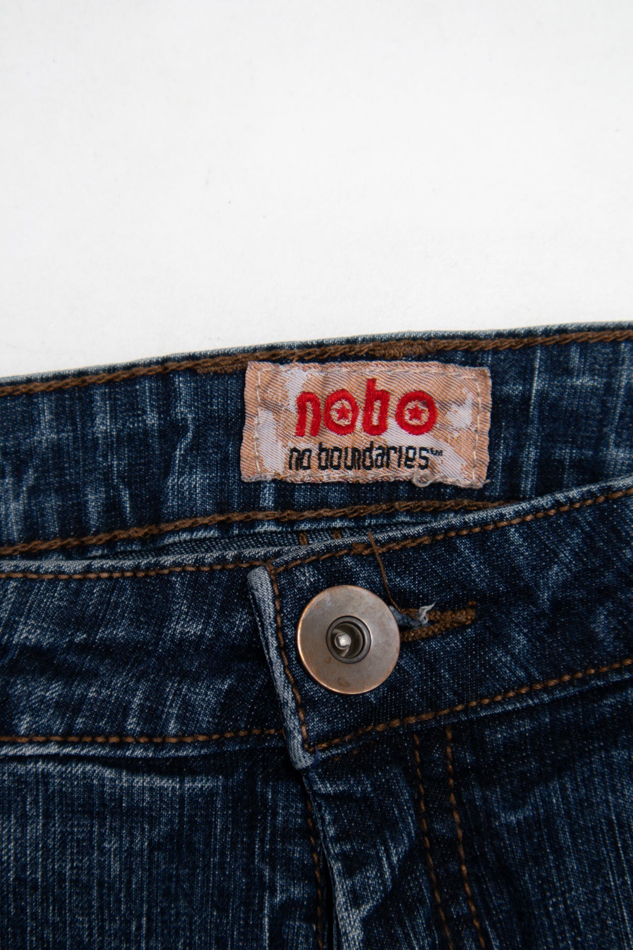 #040 Nobo Jeans Blue | c. 206 | Size 10