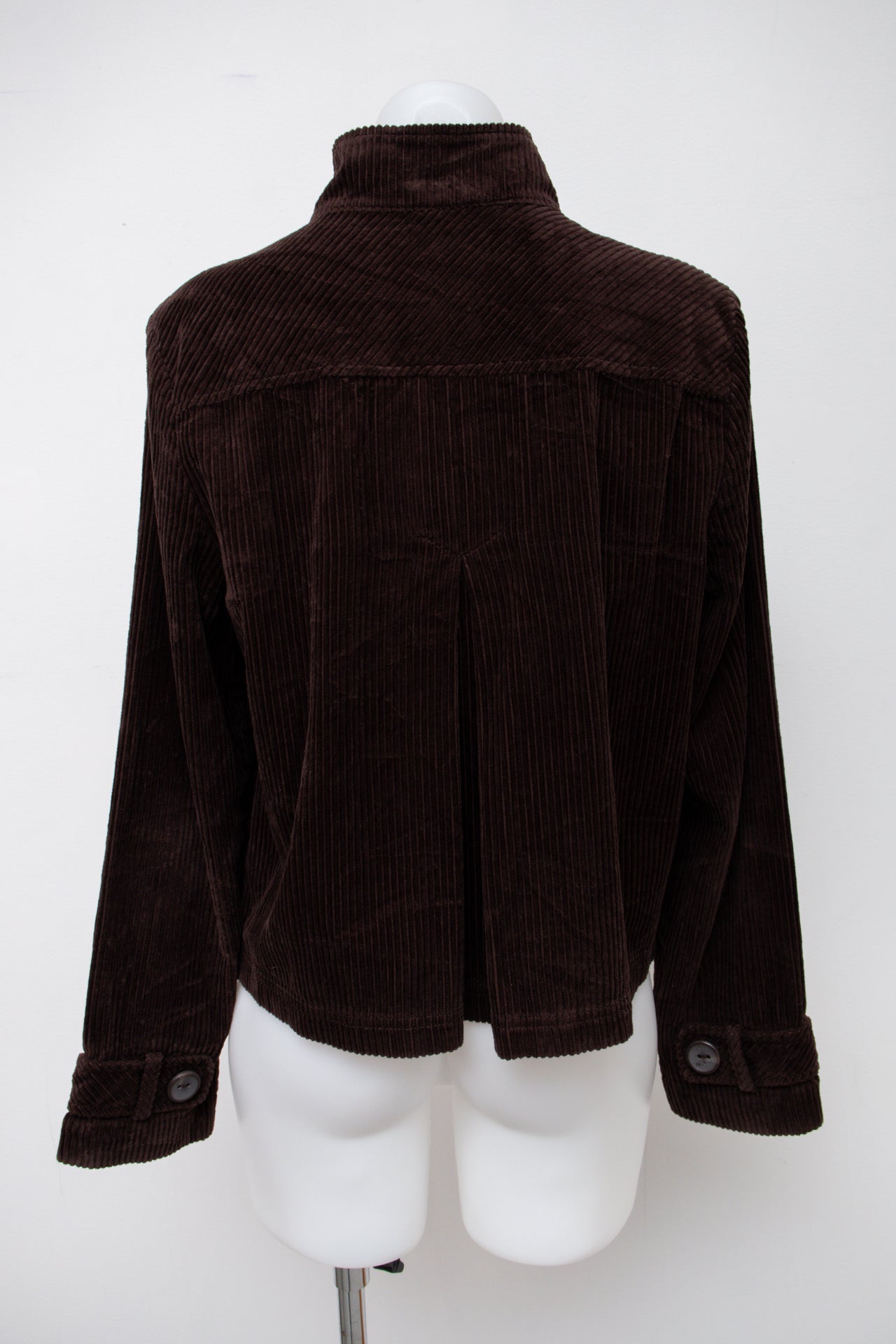 #110 Izod T-shirt Brown | c. 196 | Size 12