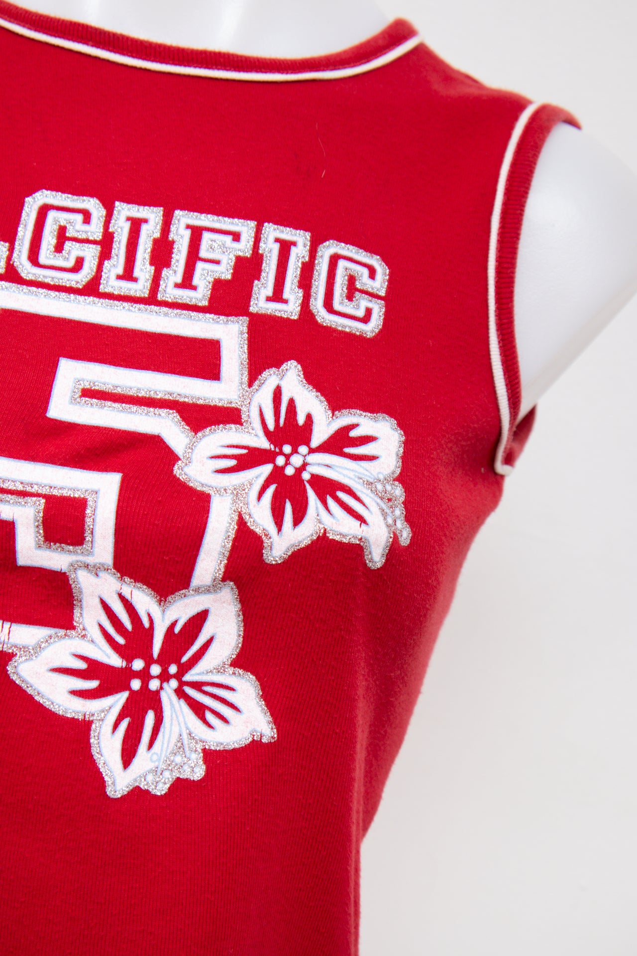 #58 Tank Top Red | c. 196 | Size 8/10