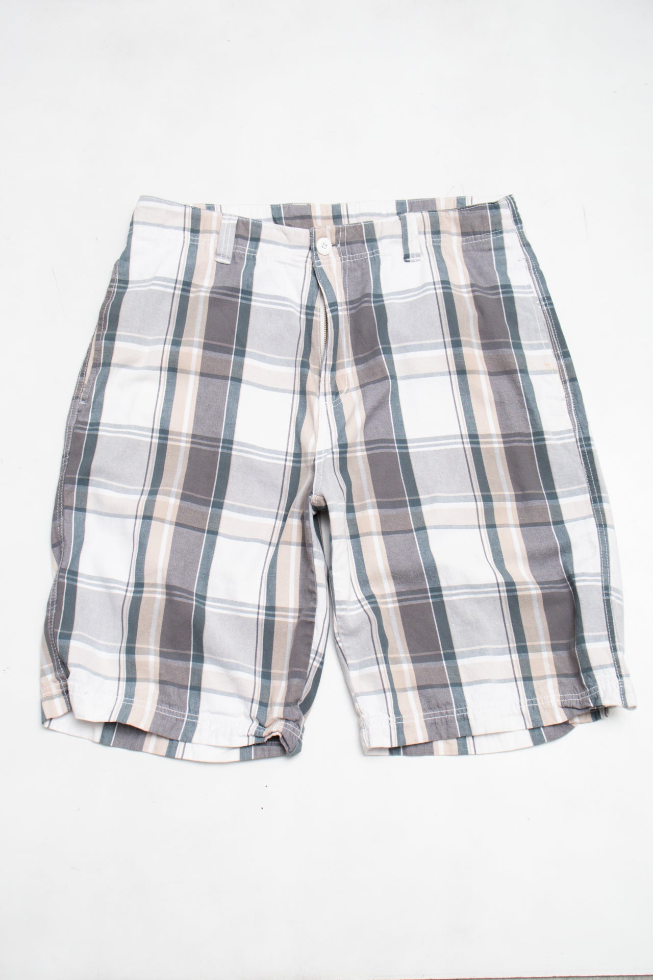 #125 Alpine Design Shorts Gray | c. 204 | Size 16