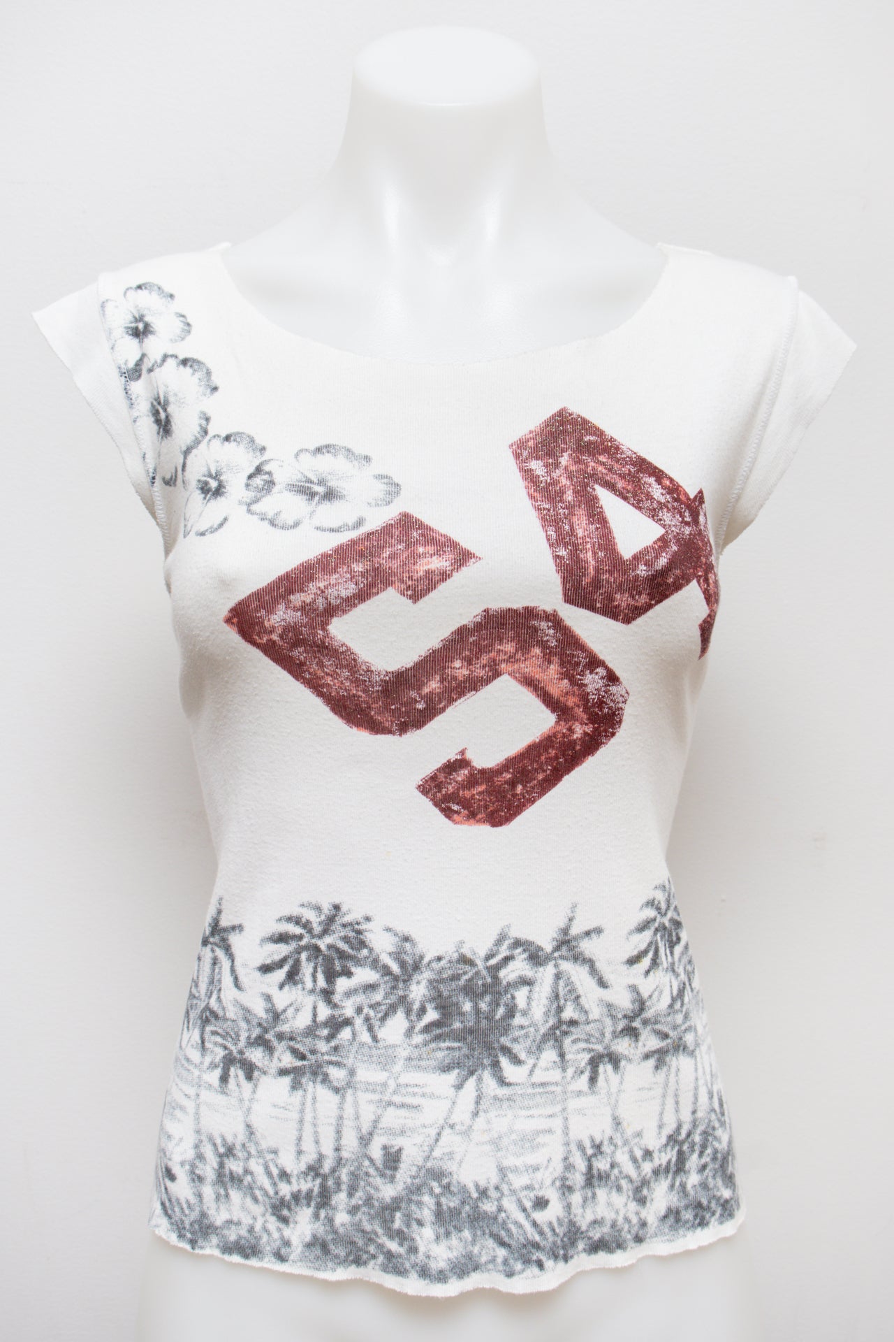 #50 United Colors Of Benetton T-shirt White | c. 190 | Size 12