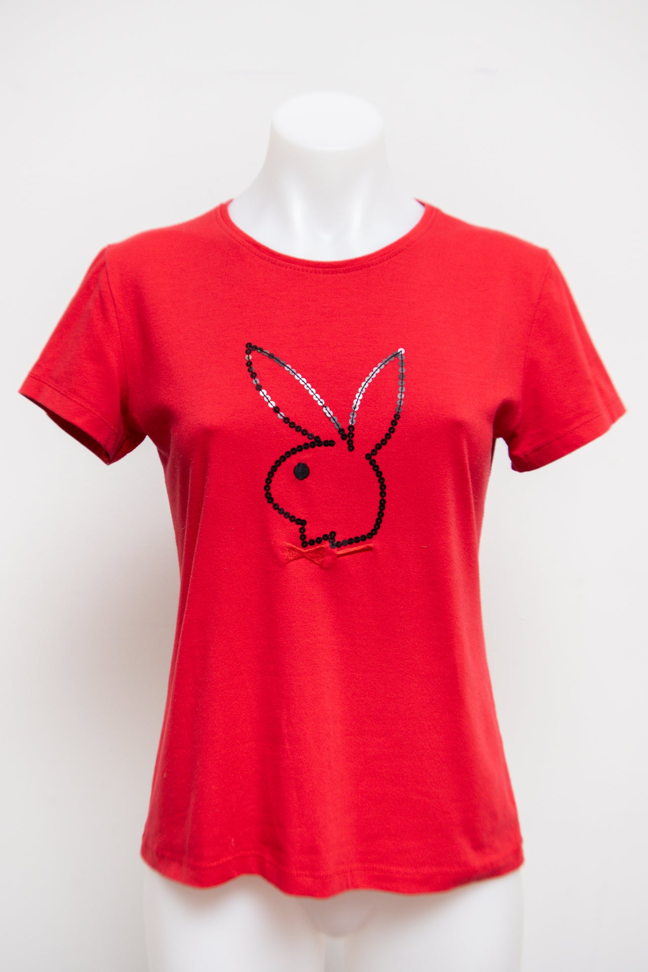 #09 Playboy T-shirt Red | c. 180 | Size 12