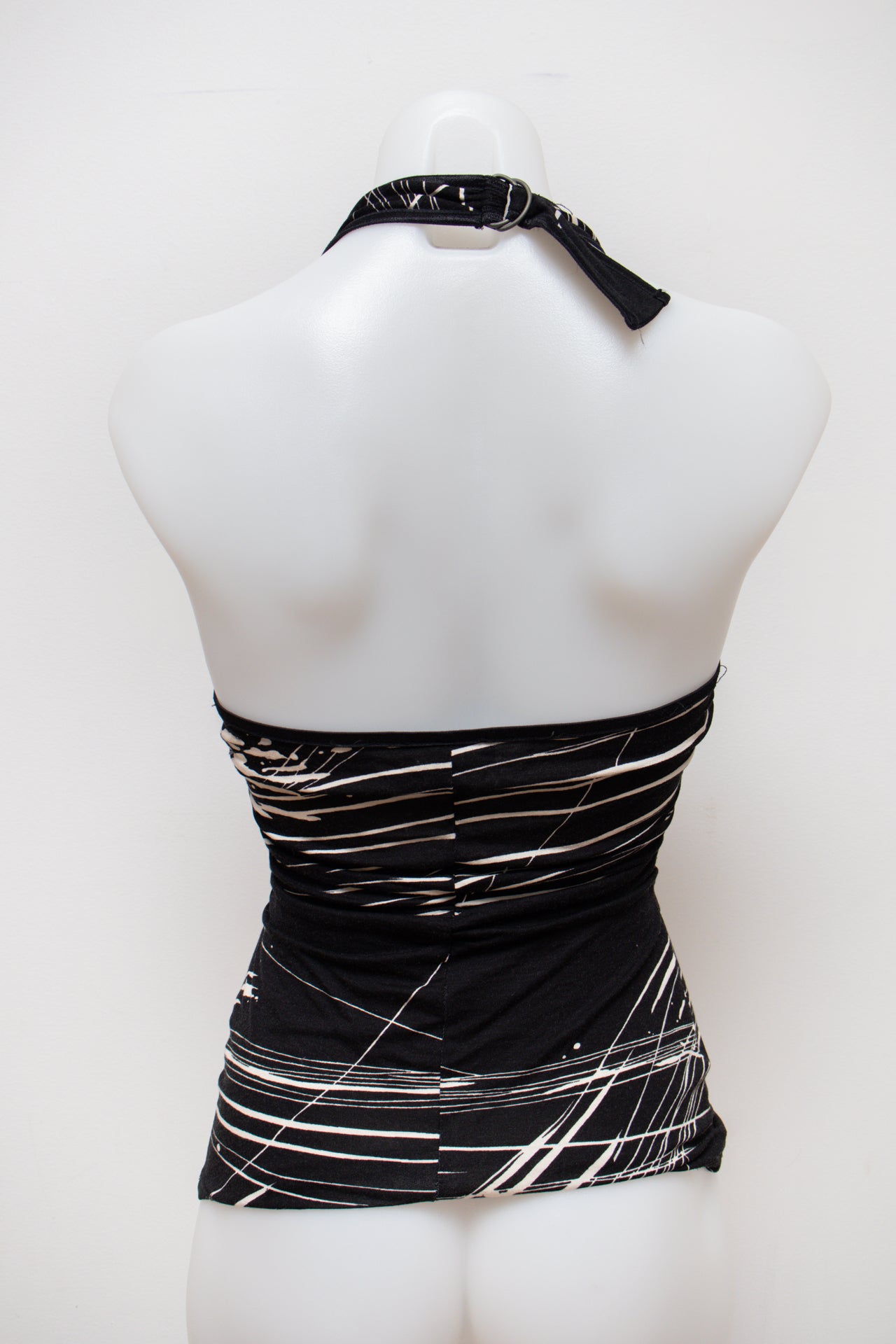 #95 Bebe Halter Top Black | c. 187 | Size 10/12