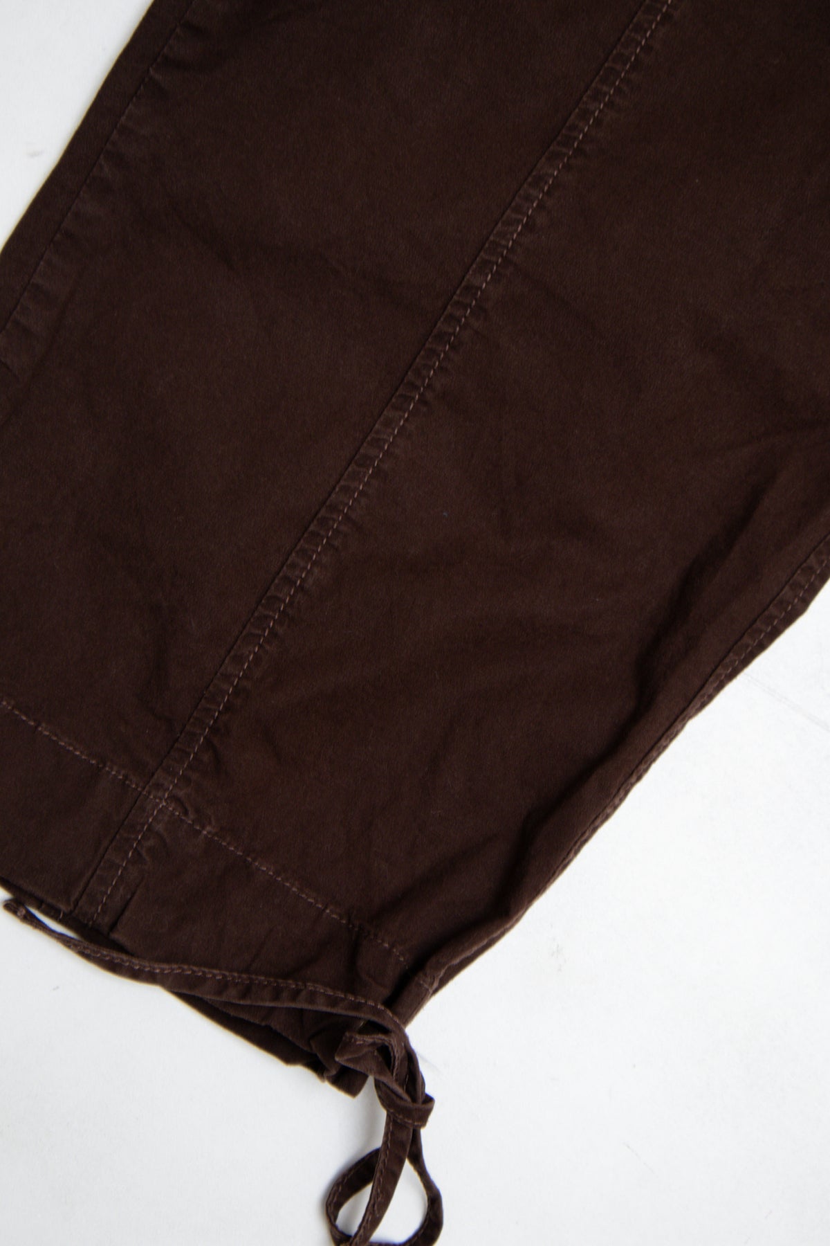 #095 Karen Scott Capris Brown | c. 209 | Size 8