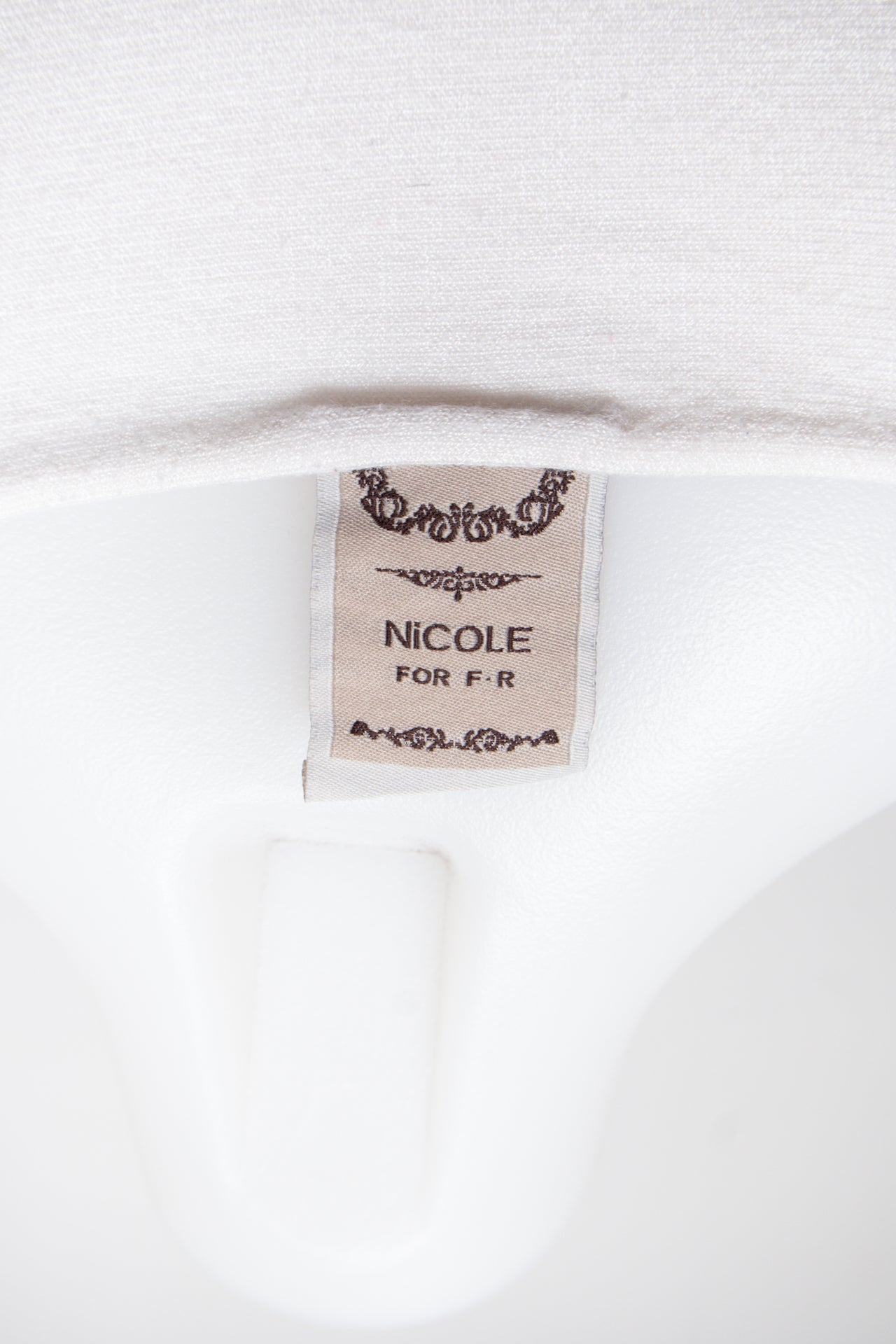 #77 Nicole For F.r T-shirt White | c. 181 | Size 6/8