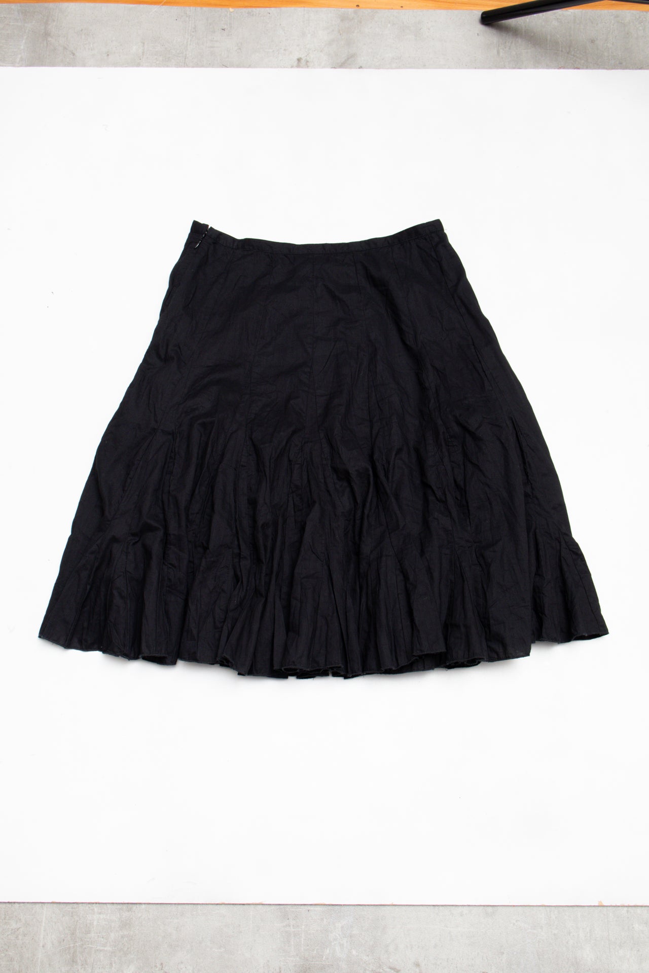 #120 (r)elativity Skirt Black | c. 193 | Size 8