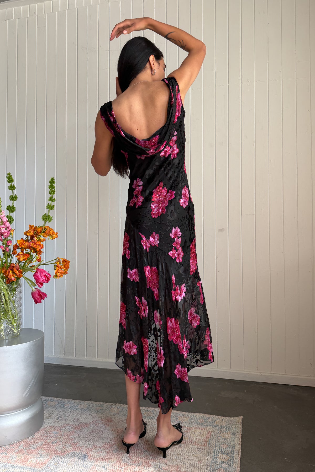 #157 Gown Black | c. 208 | Size 8