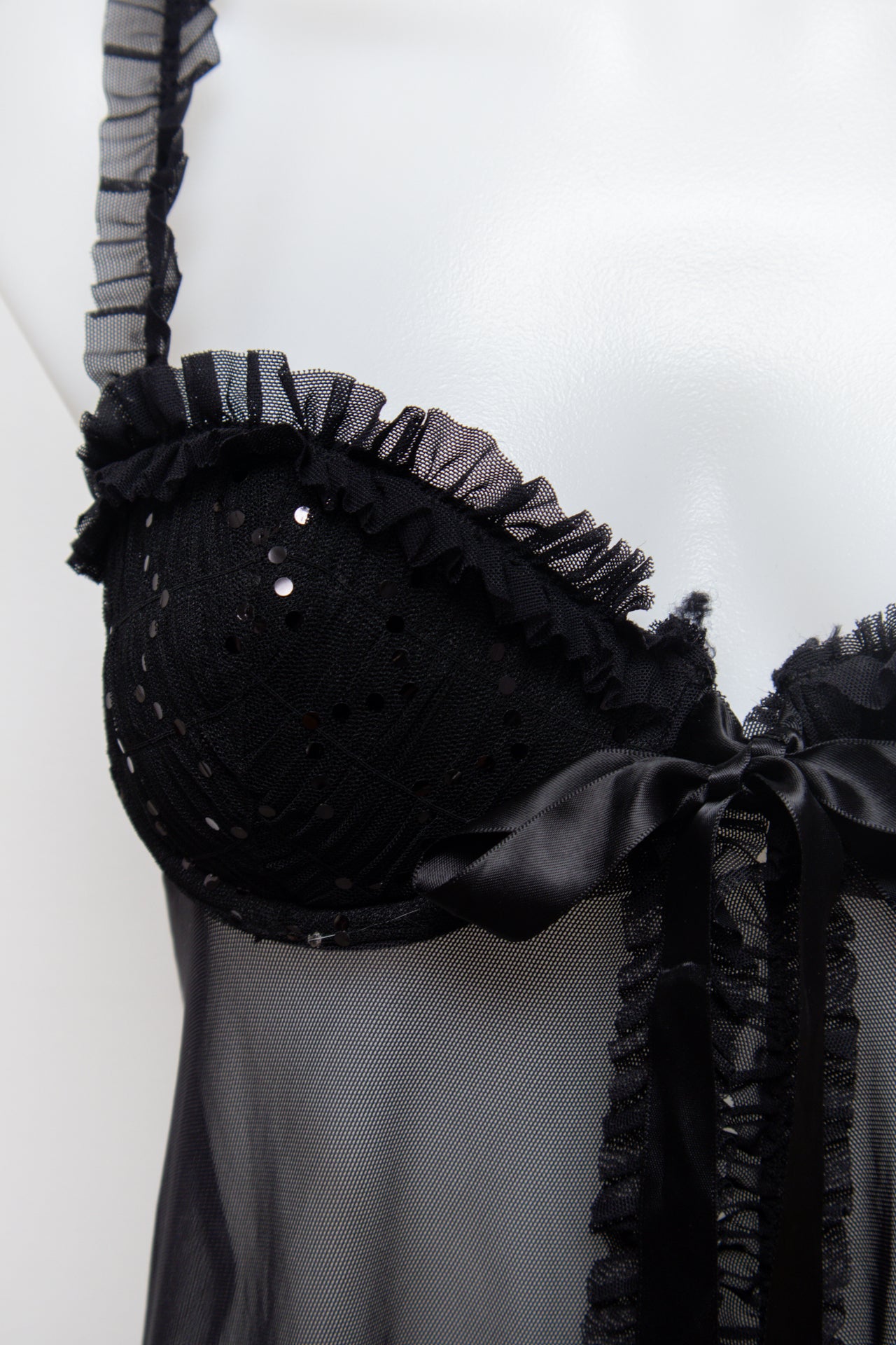#62 Victoria's Secret Sexy Little Things Camisole Black | c. 185 | Size 10 / 14B