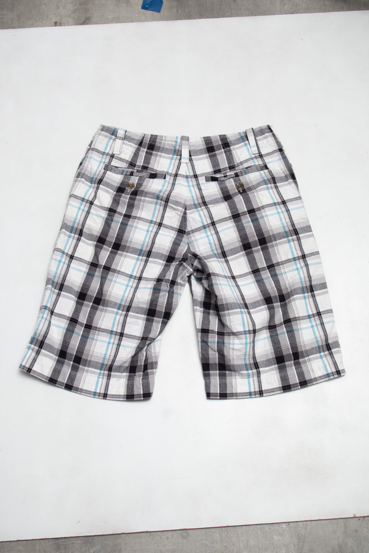 #139 Arizona Jean Co. Shorts White | c. 203 | Size 12