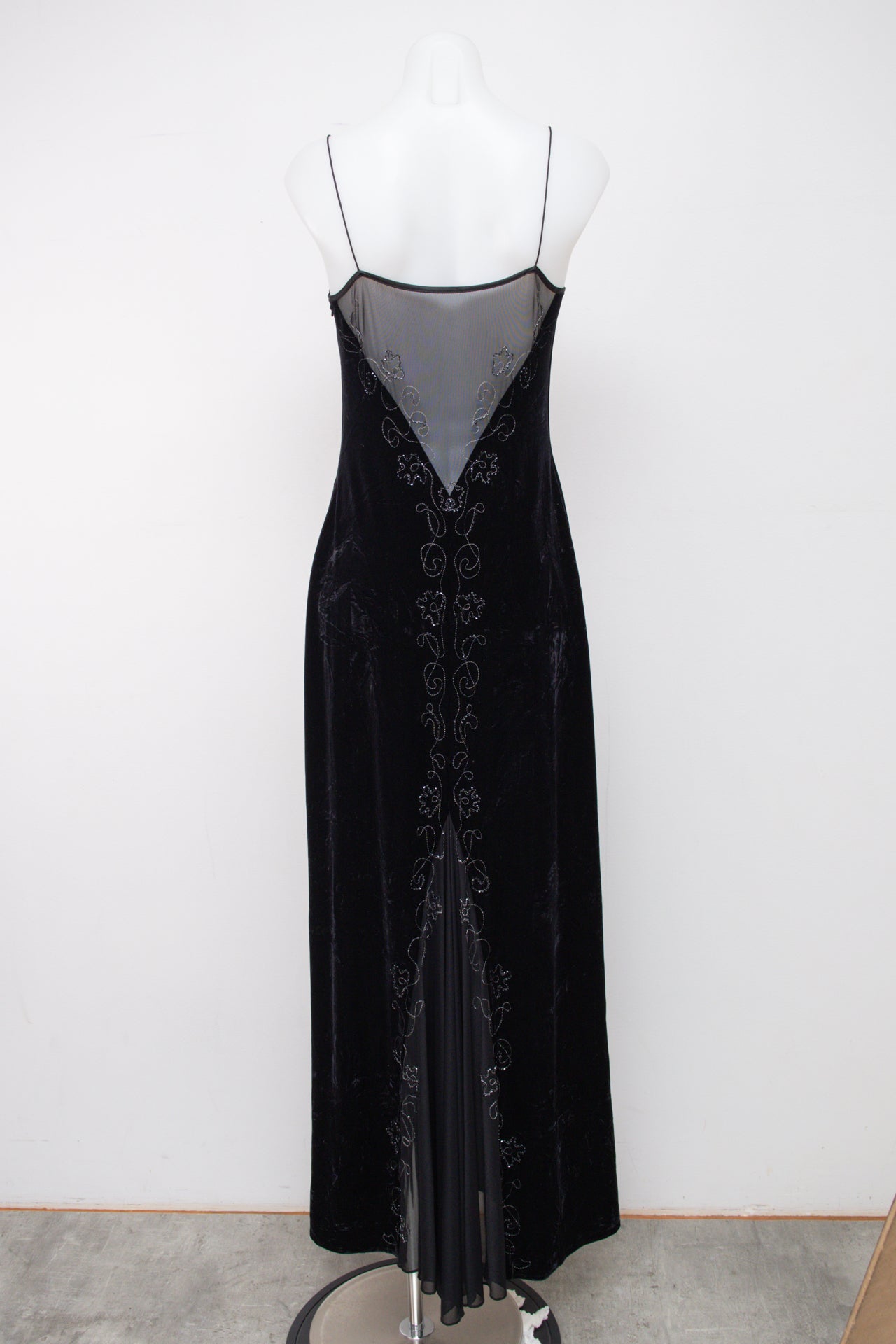 #079 Camisole Black | c. 201 | Size 10