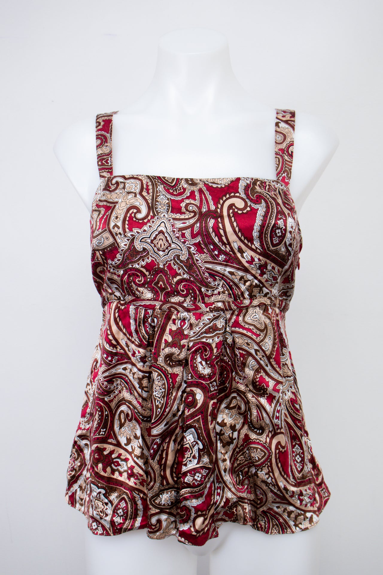 #040 I.w.c International Concepts Petite Cami Top Red | c. 200 | Size 10