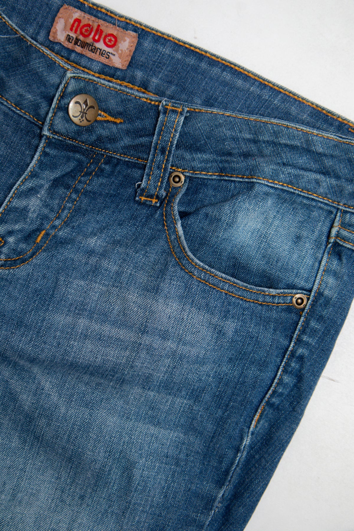 #110 Nobo A La Boundaries Capris Blue | c. 209 | Size 9