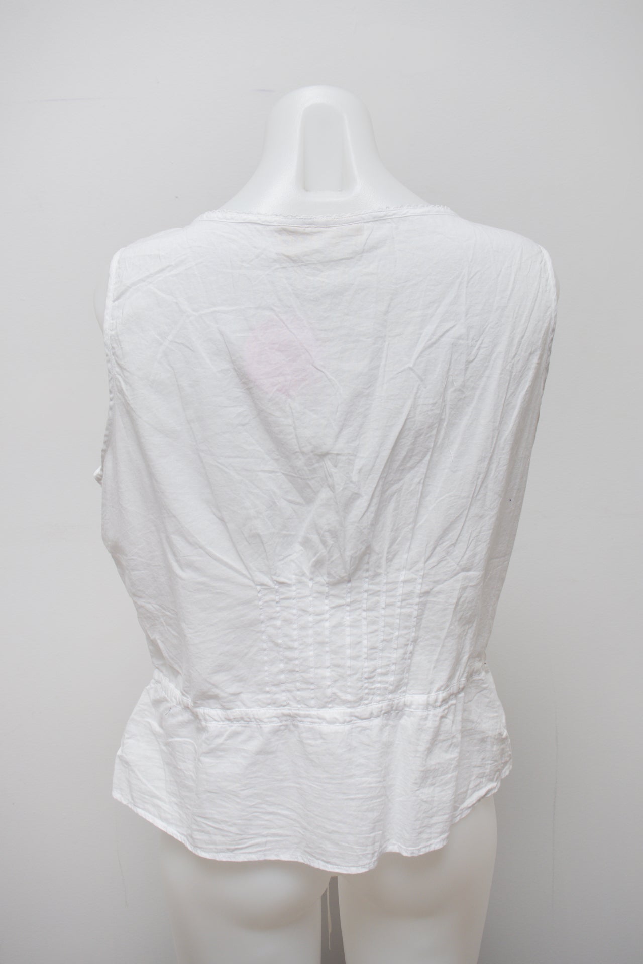 #94 St. John's Bay Cami Top White | c. 191 | Size 16