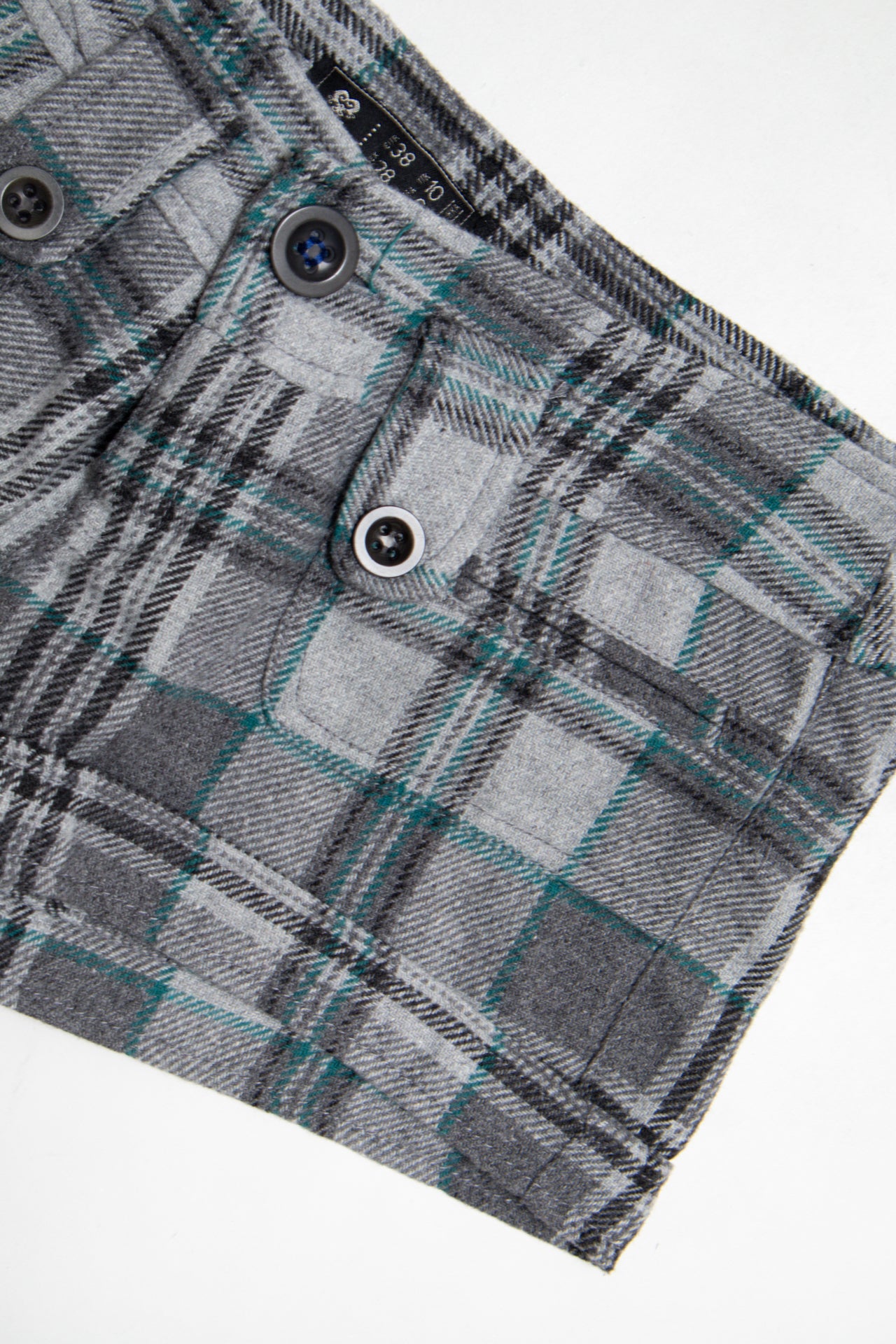 #8 Bsk Shorts Gray | c. 188 | Size 8