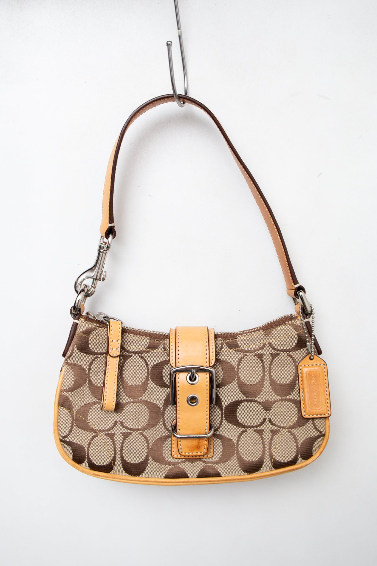 #183 Coach Shoulder Bag Brown | c. 200 | Size