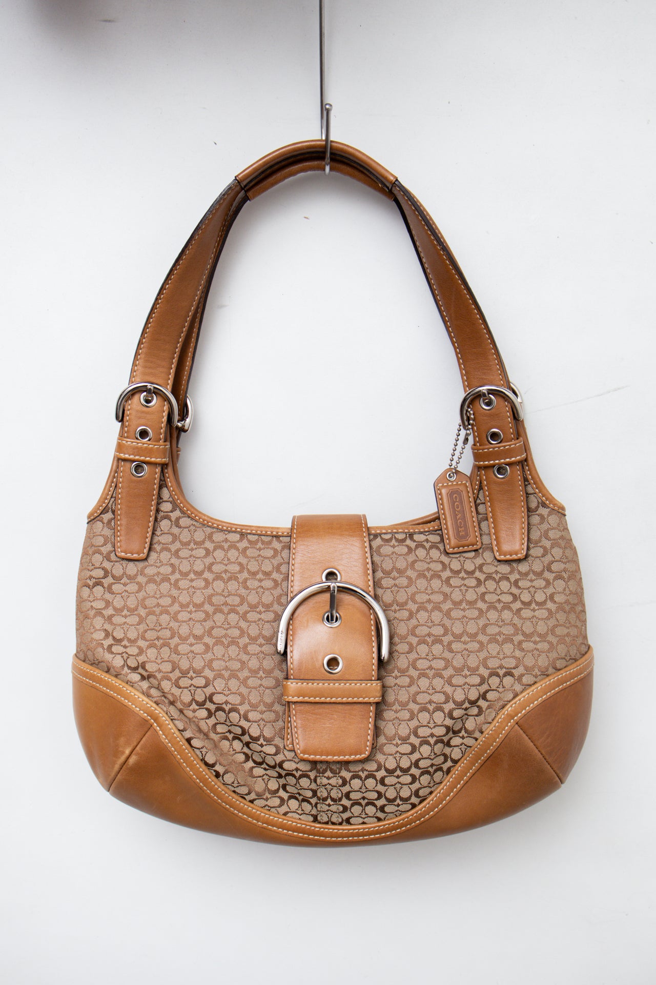 #208 Coach Shoulder Bag Brown | c. 199 | Size