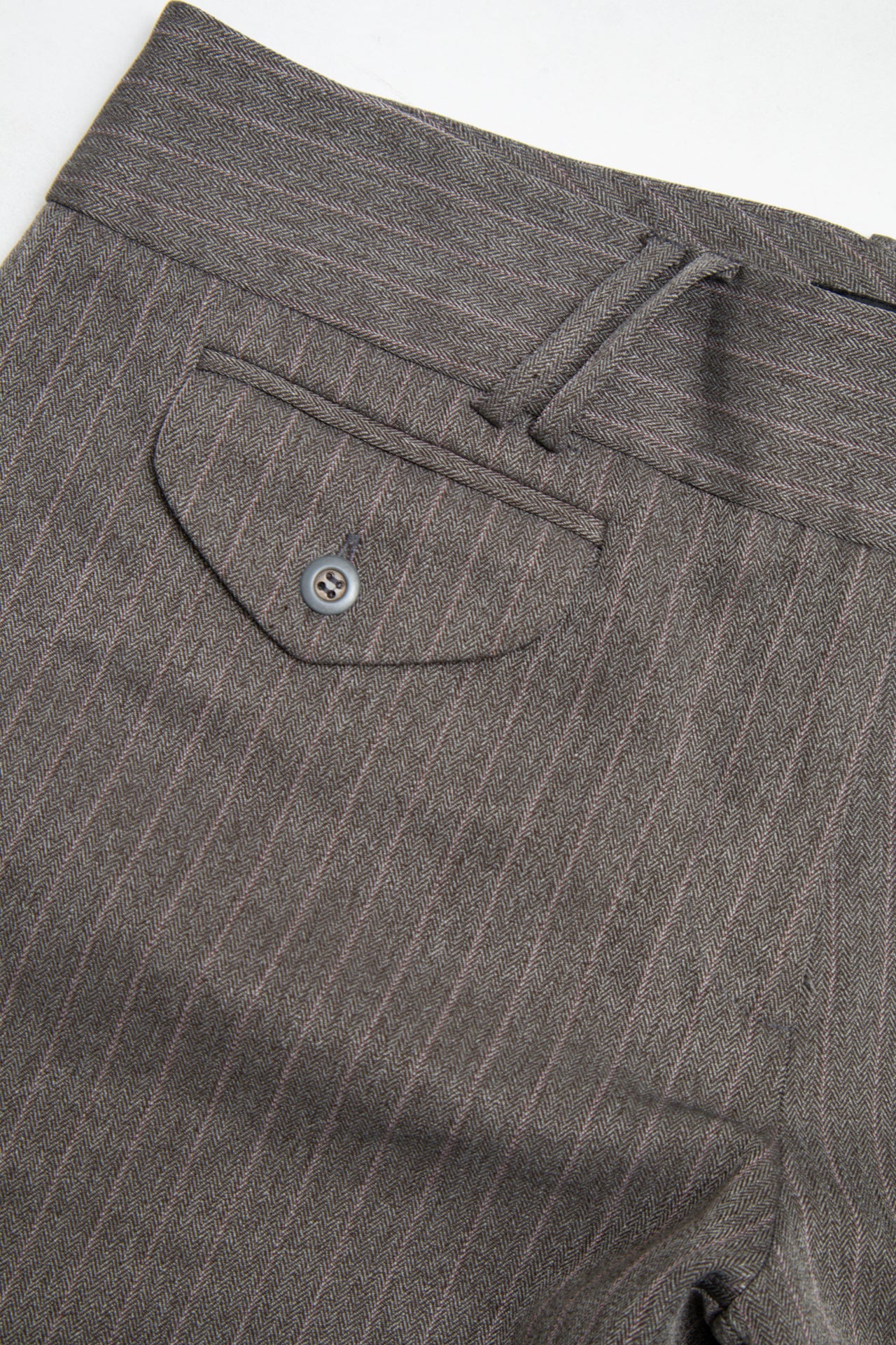 #147 Apostrophe Capris Gray | c. 212 | Size 12