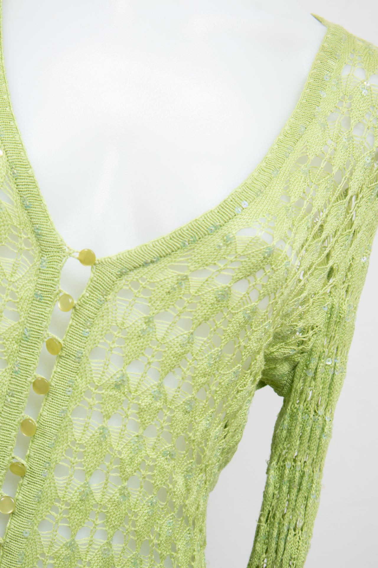 #011 Cache T-shirt Green | c. 207 | Size 10