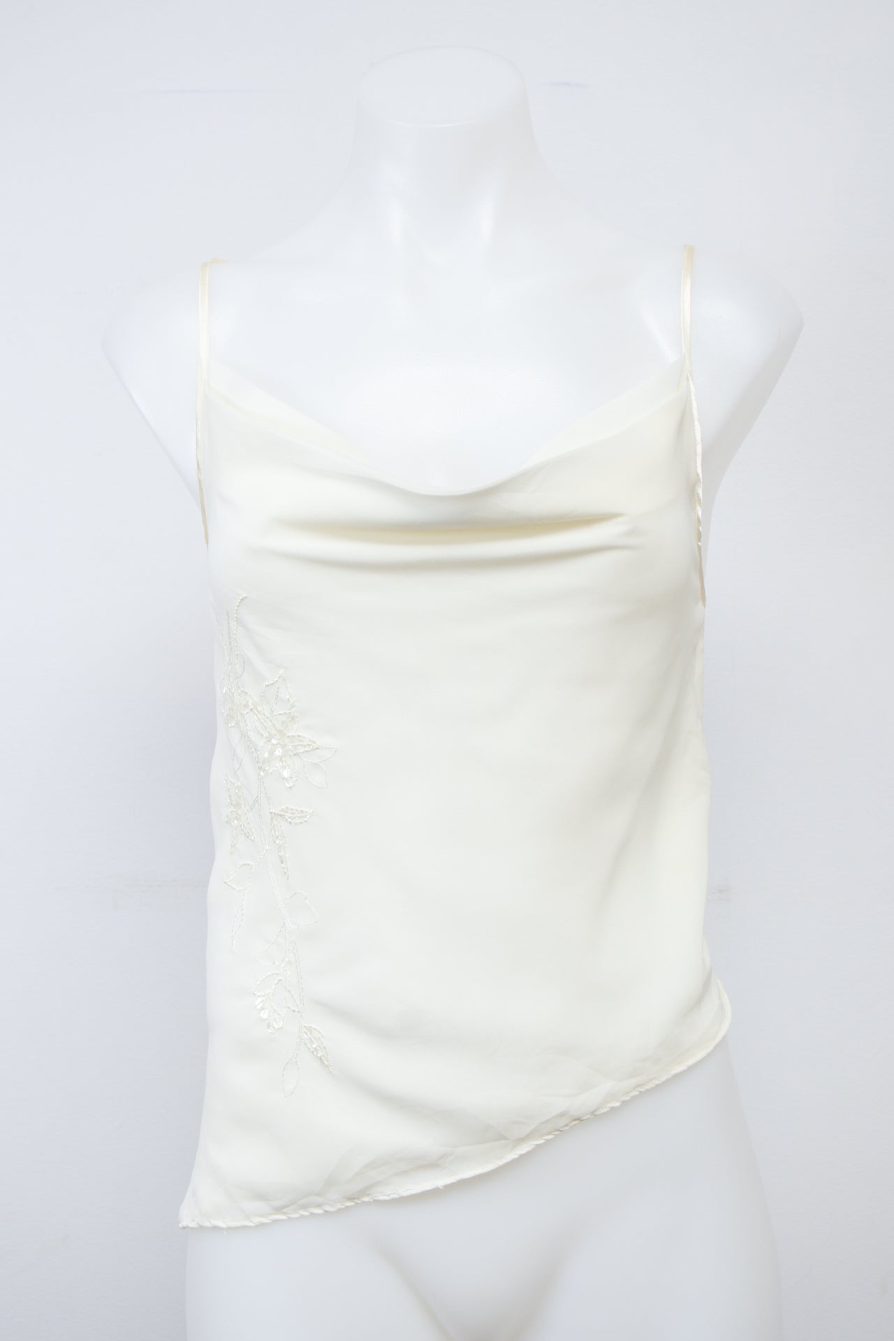 #021 La Vie En Rose Camisole Top White | c. 207 | Size 8