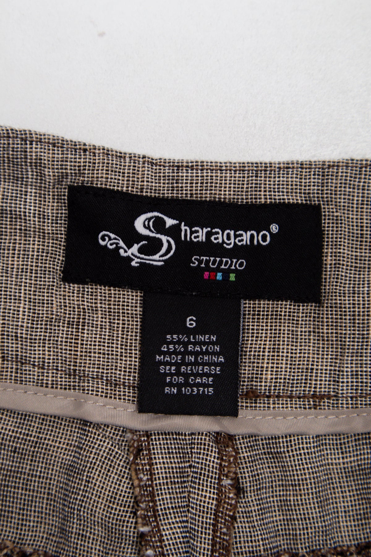 #091 Sharagano Studio Capris Beige | c. 209 | Size 8
