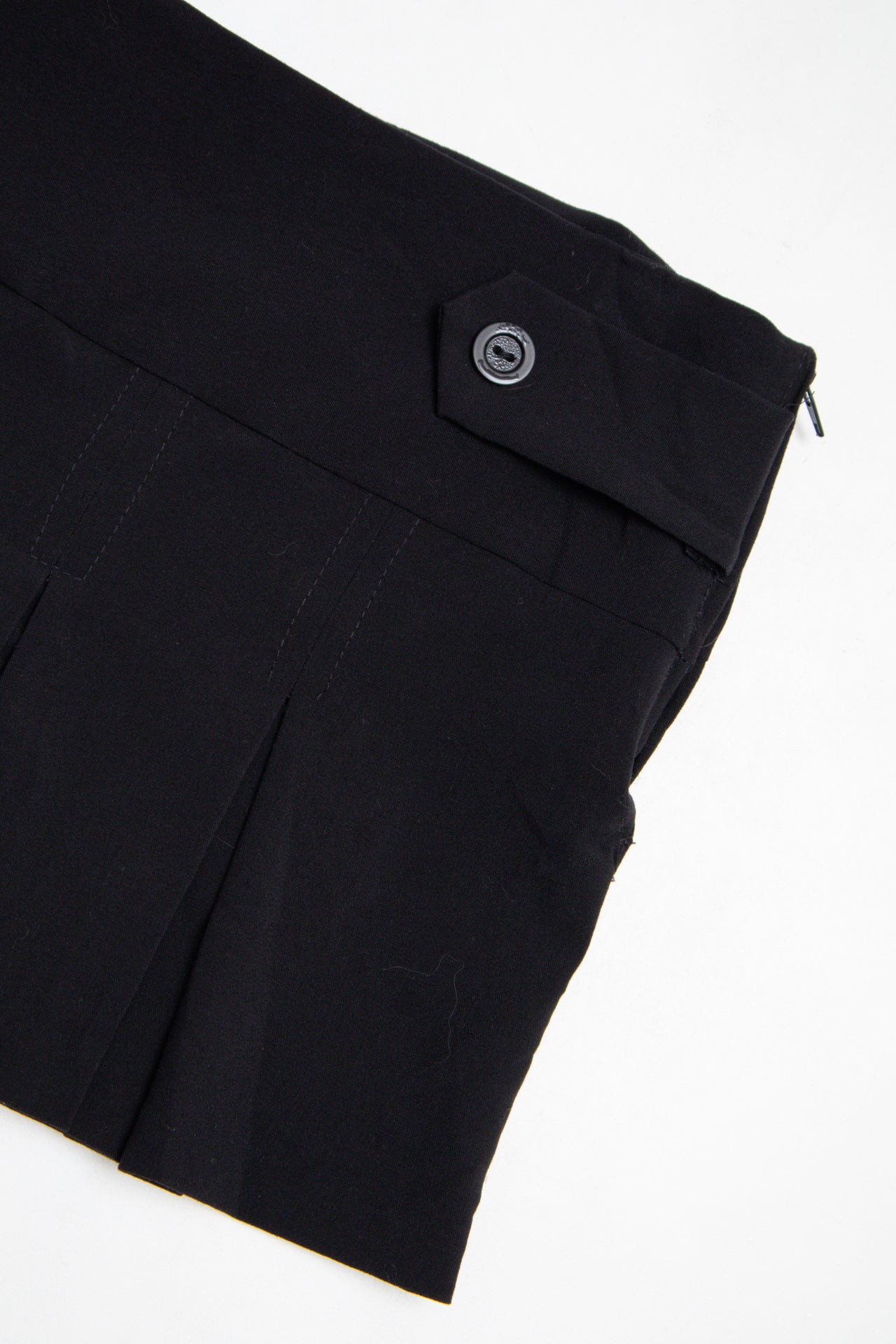 #064 Charlotte Russe Mini Skirt Black | c. 204 | Size 8