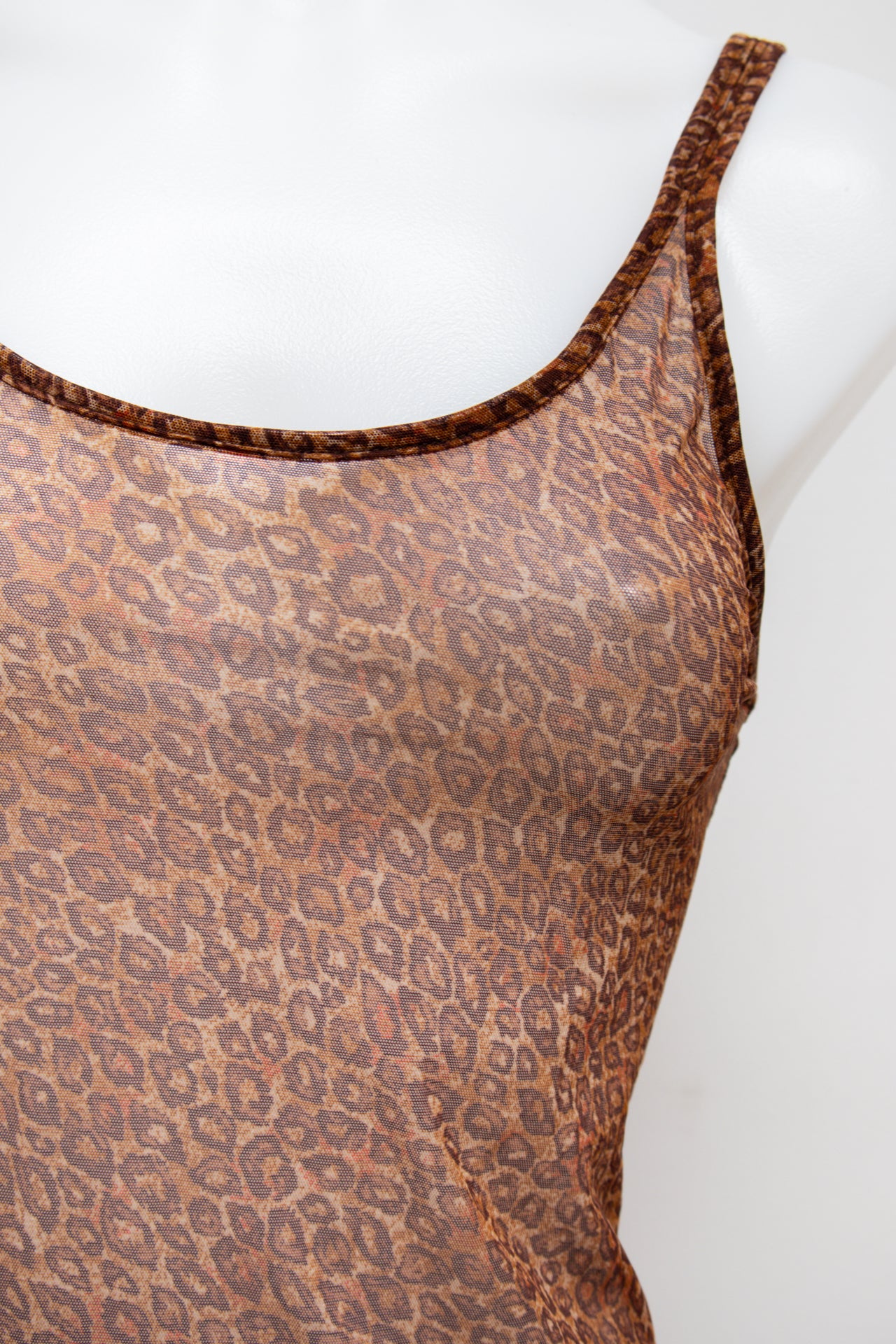 #151 Victoria's Secret Cami Top Brown | c. 191 | Size 8