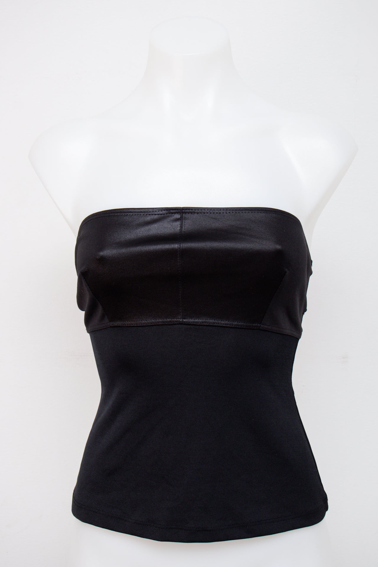 #002 Seduction Tube Top Black | c. 200 | Size 8