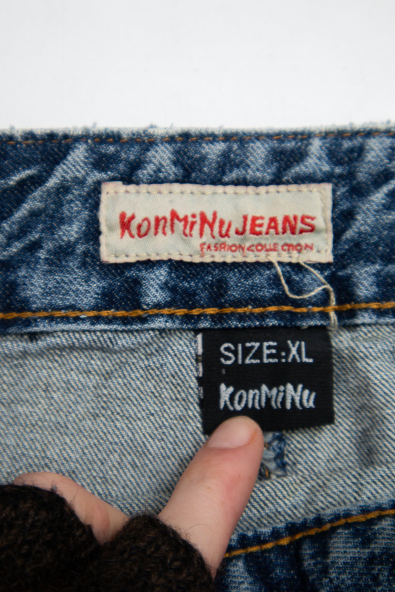 #126 Konminu Jeans Skirt Blue | c. 200 | Size 10