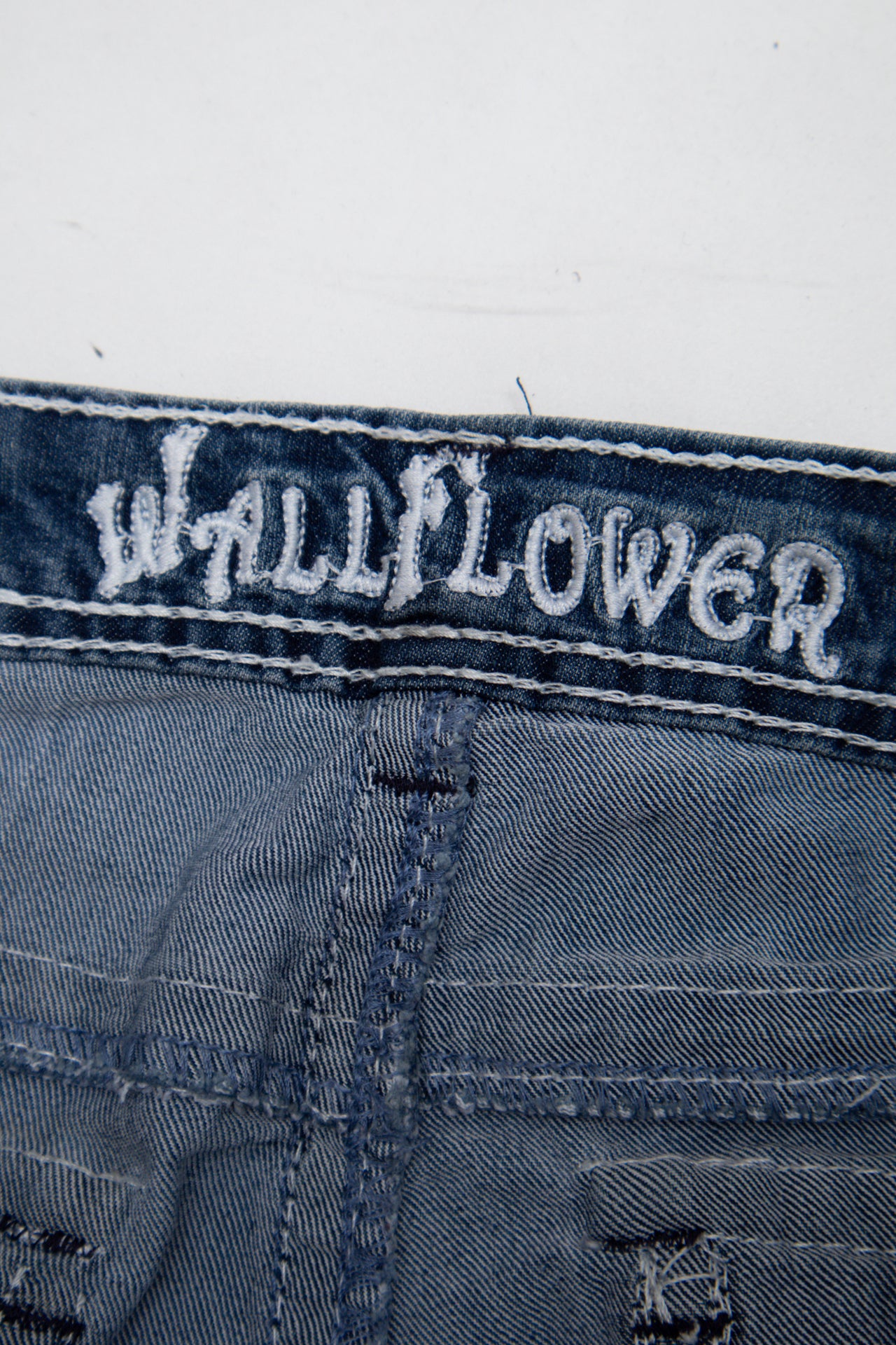 #131 Wallflower Jeans Blue | c. 200 | Size 10
