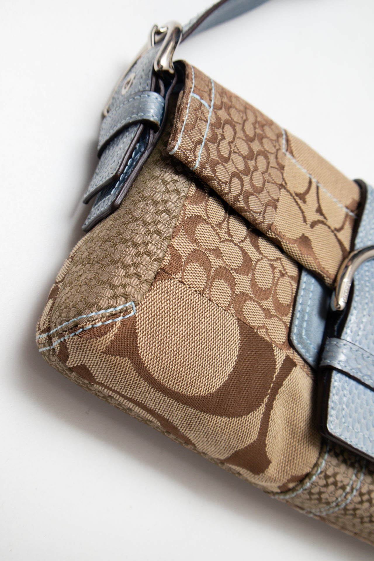 #160 Coach Shoulder Bag Brown | c. 187 | Size