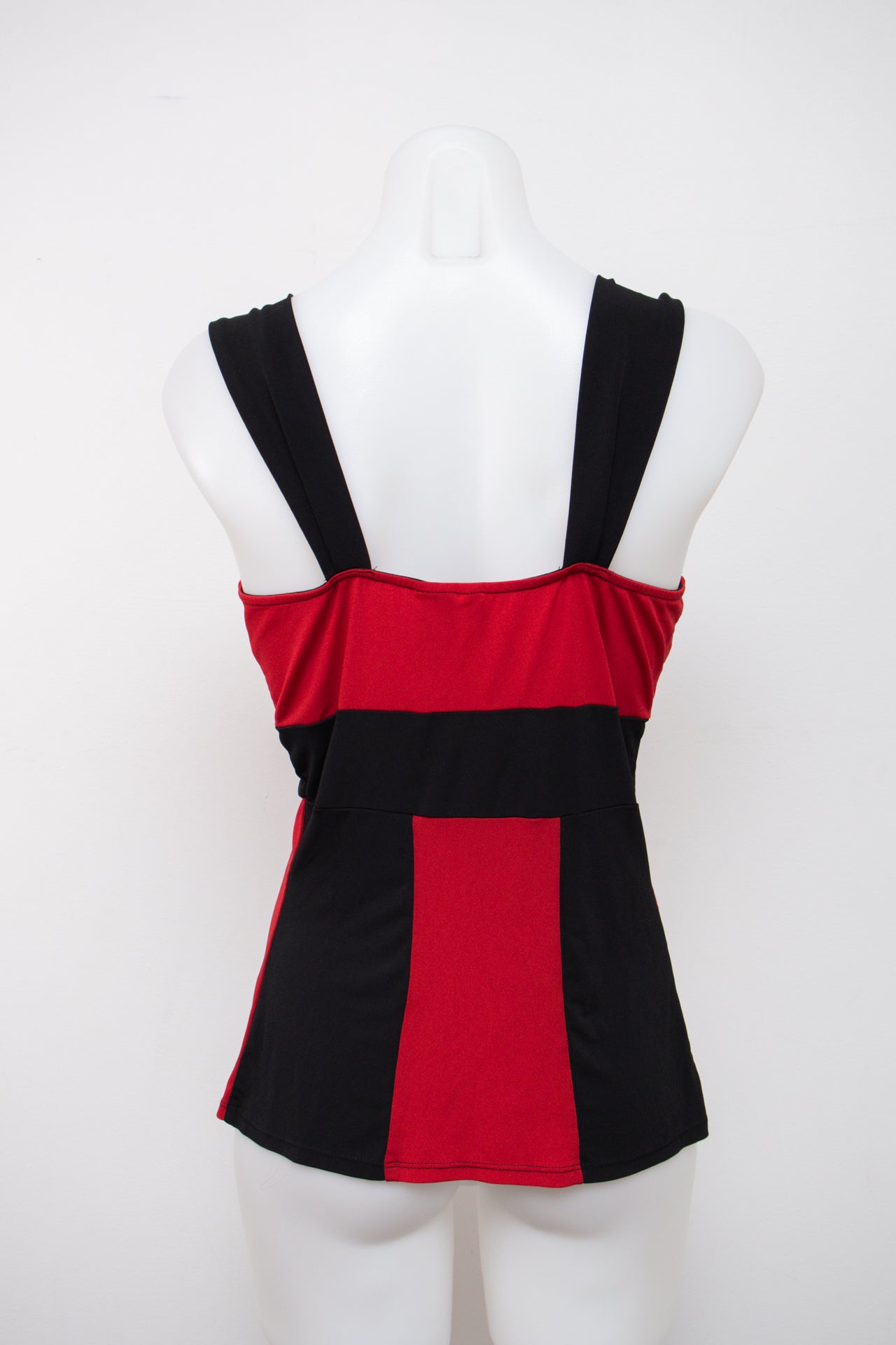 #138 Bisou Bisou Cami Top Red | c. 206 | Size 10