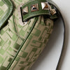 #205 Guess Shoulder Bag Green | c. 194 | Size