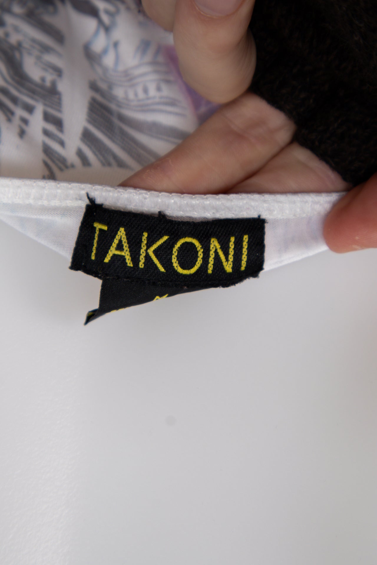 #126 Takoni Cami Top White | c. 206 | Size 8